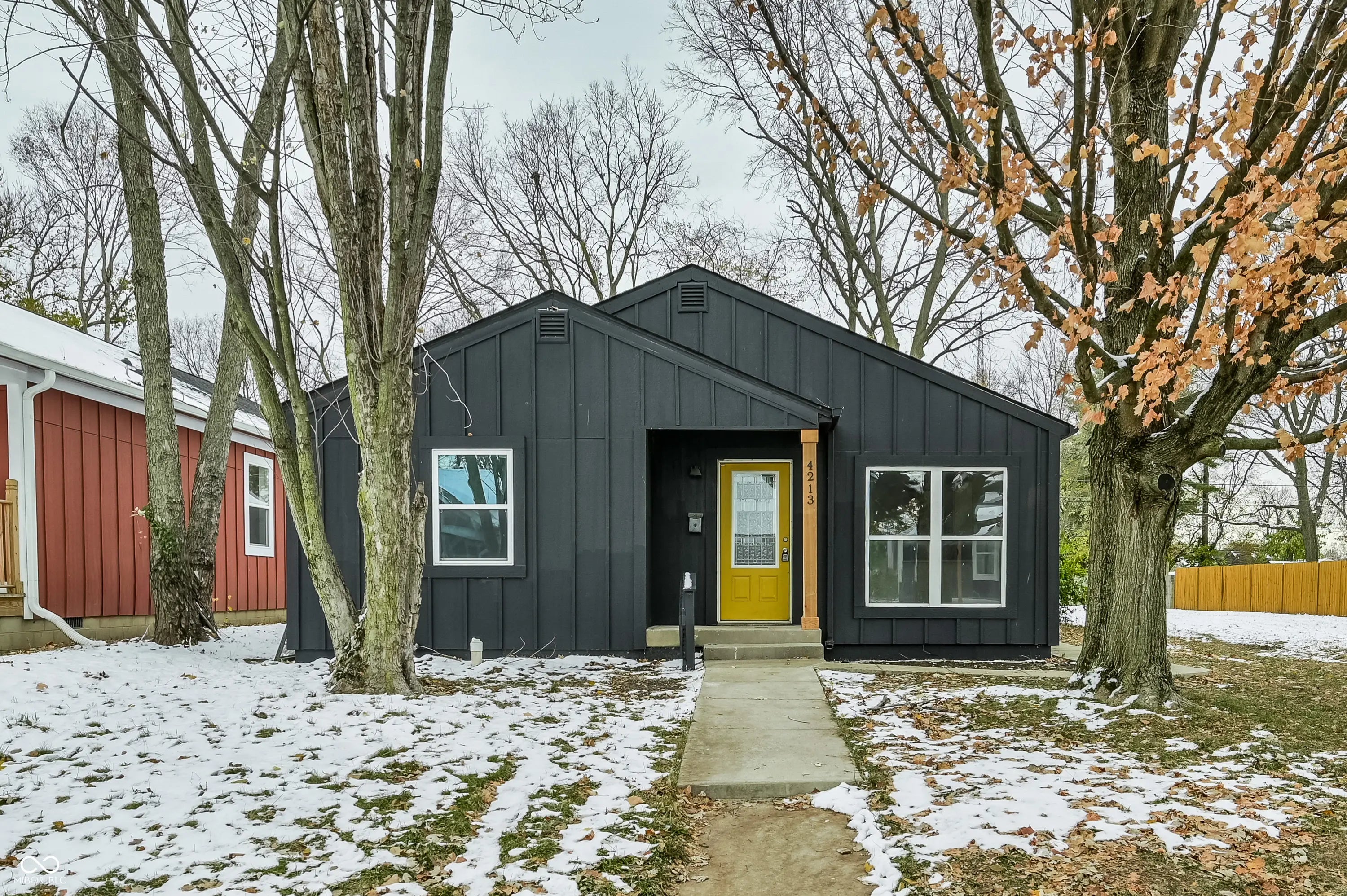 Photo of 4213 Kingsley Drive Indianapolis, IN 46205