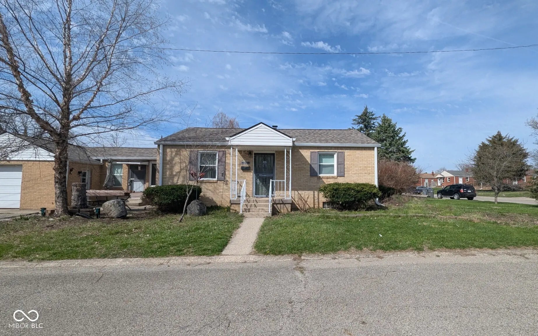 Photo of 6156 Oak Avenue Indianapolis, IN 46219