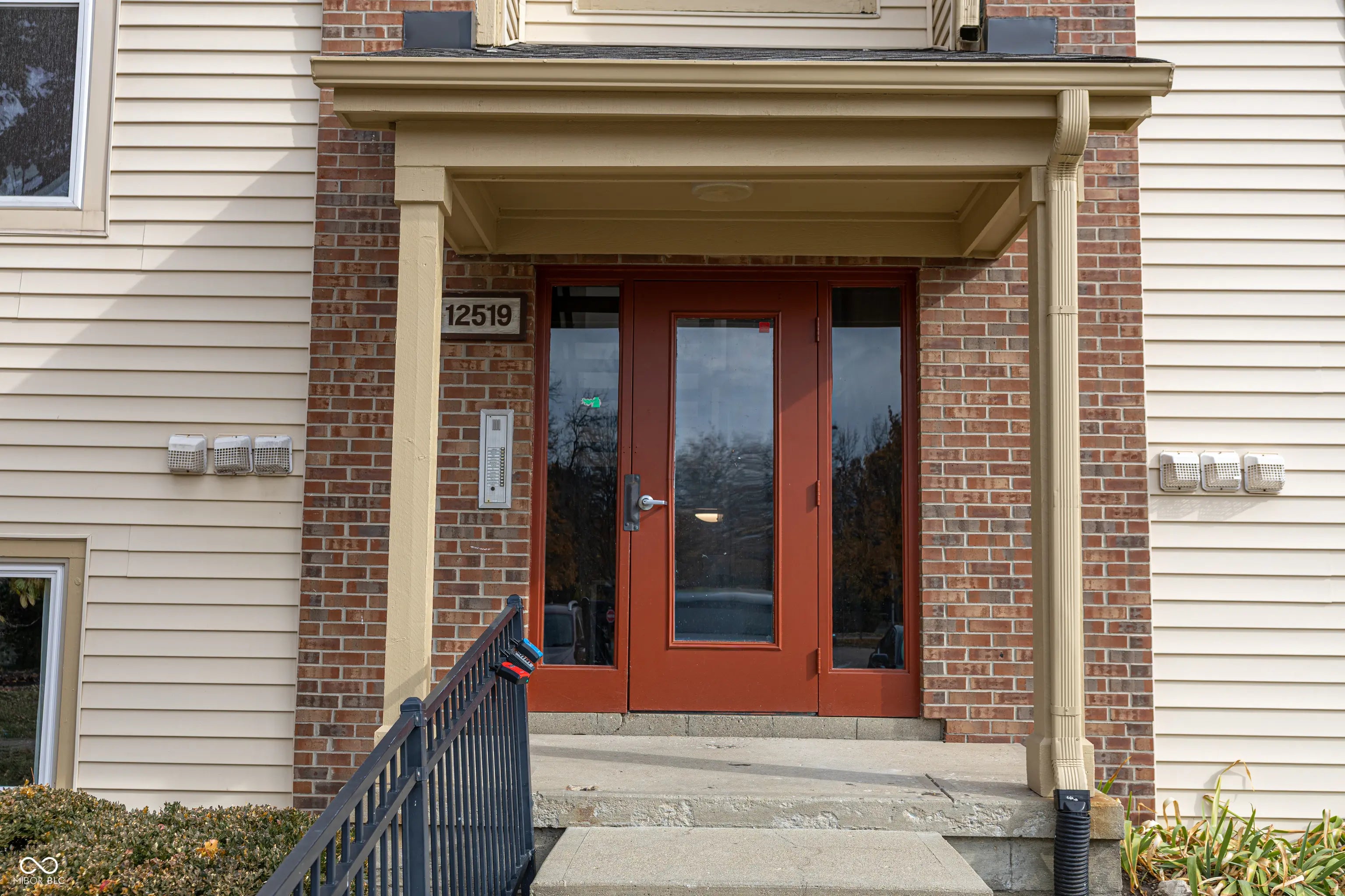 Photo of 12519 Timber Creek Drive 6 Carmel, IN 46032