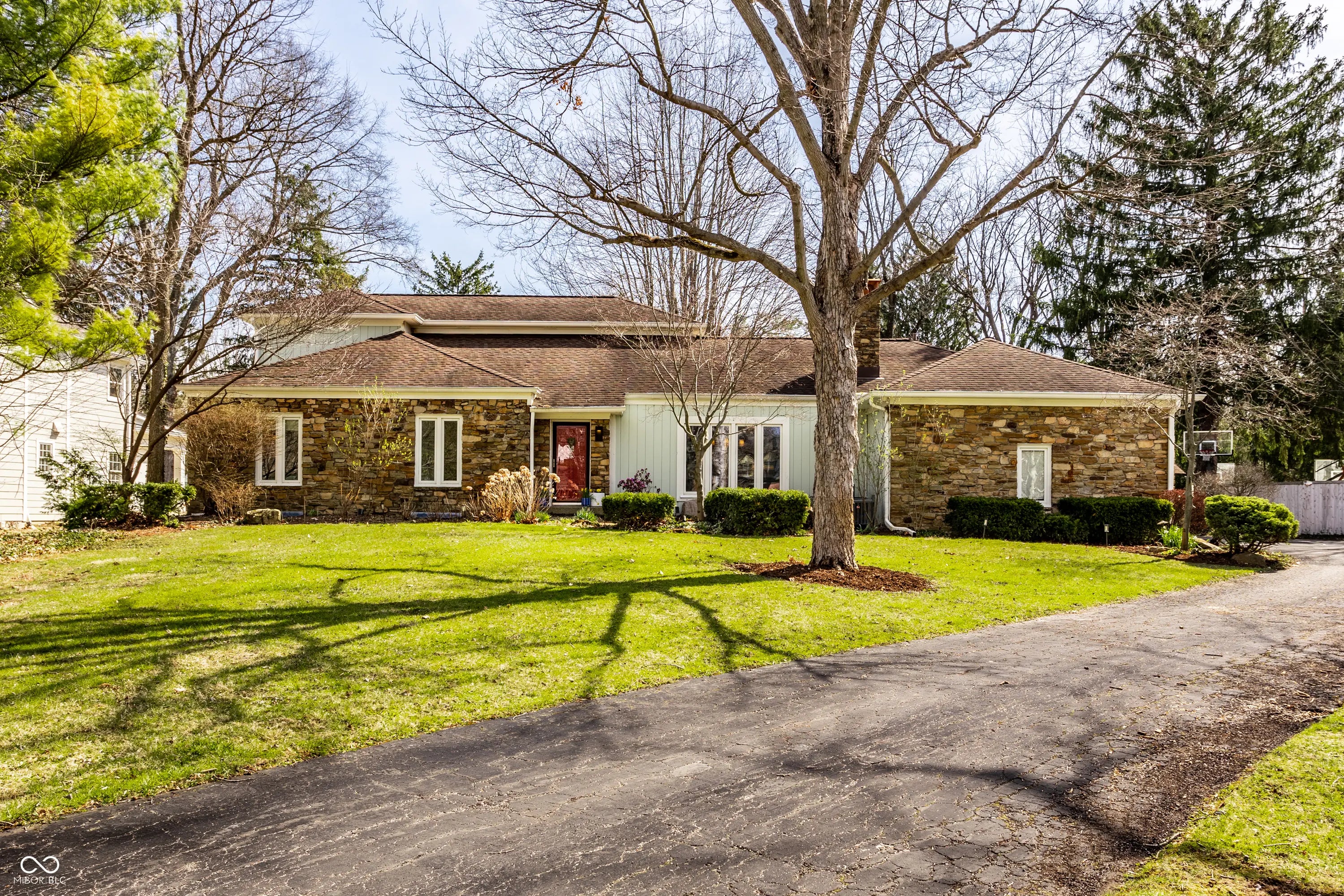 Photo of 8045 Broadway Street Indianapolis, IN 46240