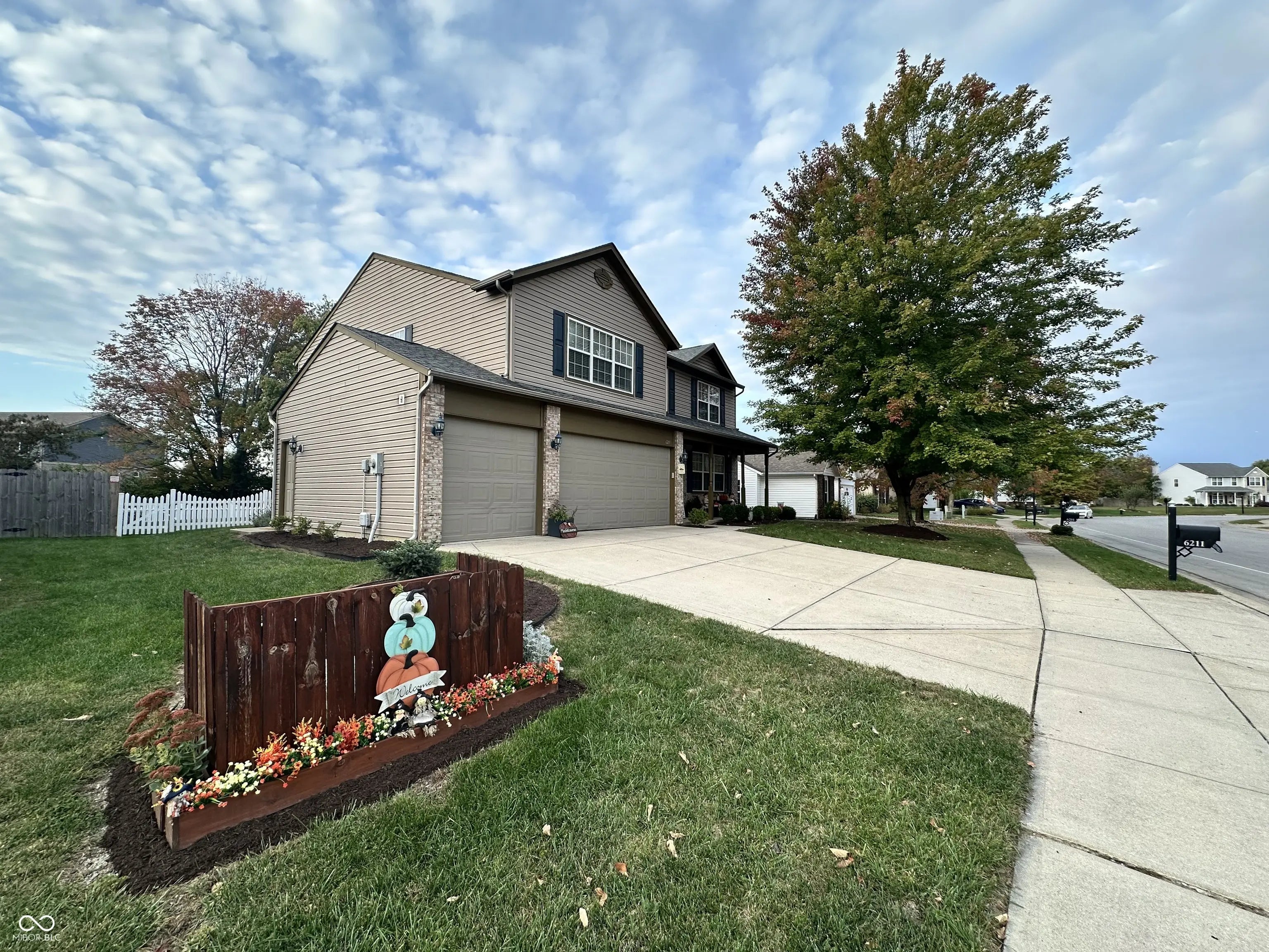 6211 E Ayrshire Circle, Camby