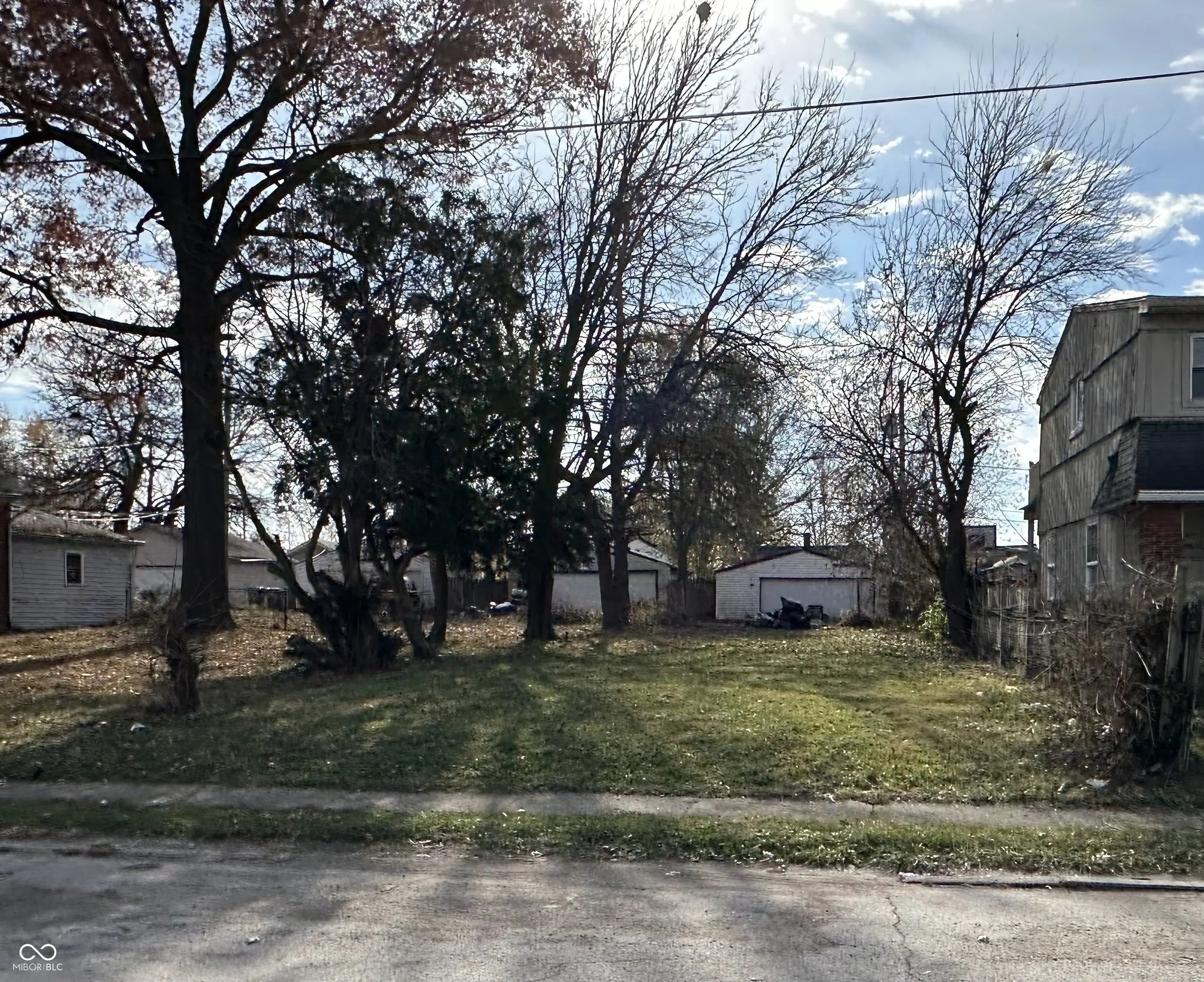 Photo of 1615 E Minnesota Street Indianapolis, IN 46203