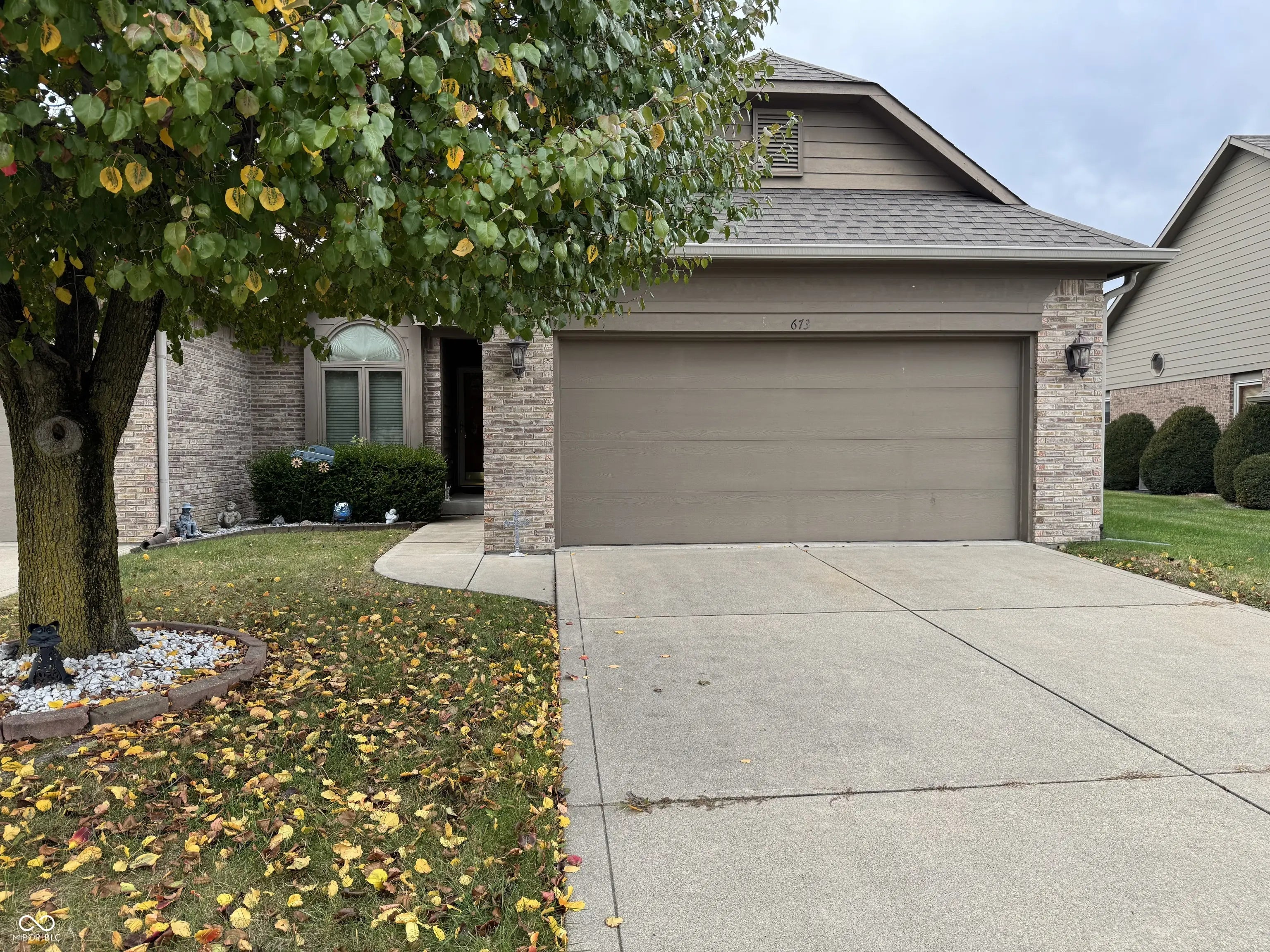 673 Brook Drive, Greenwood