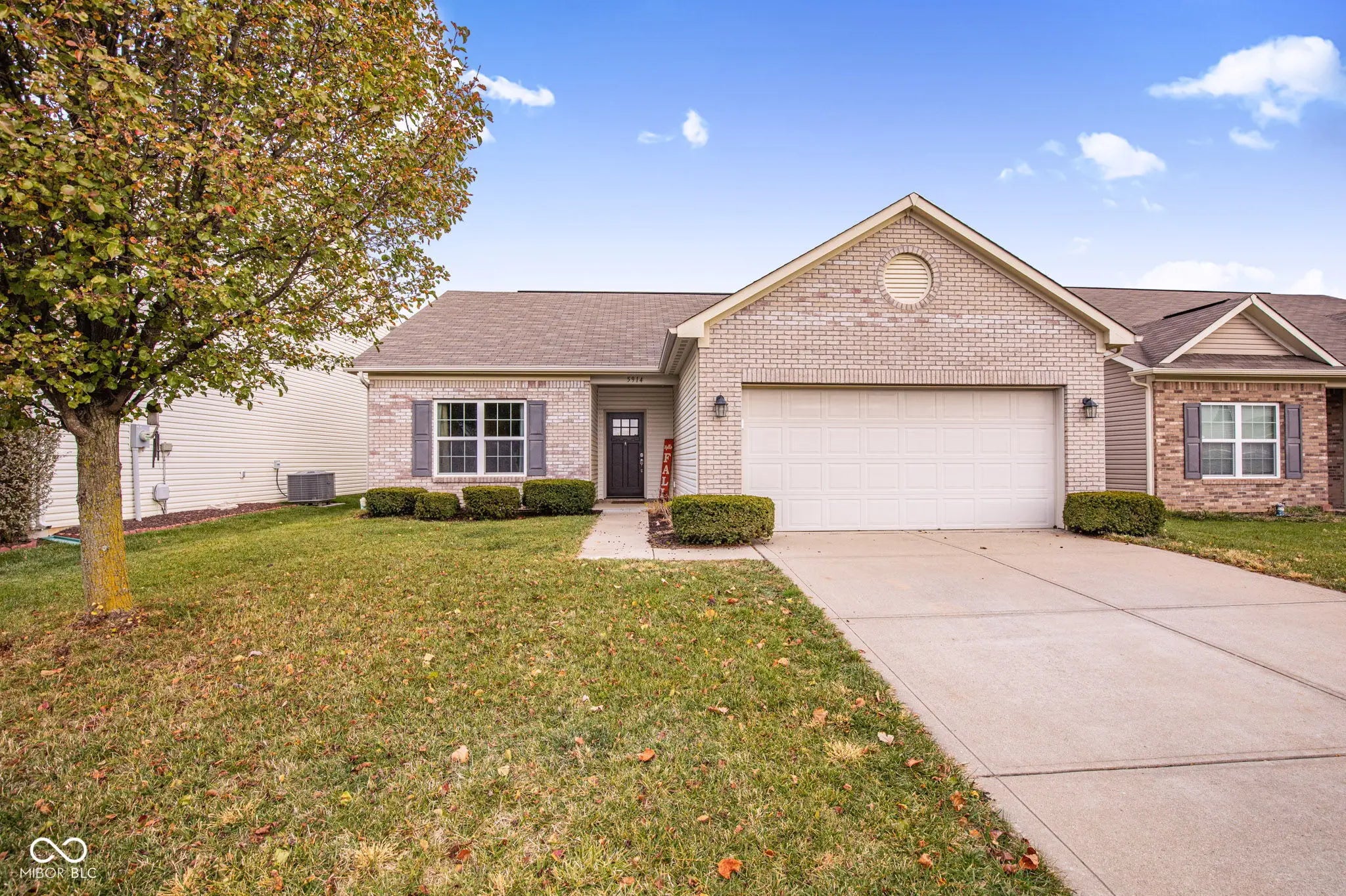 5914 Edelle Drive, Indianapolis