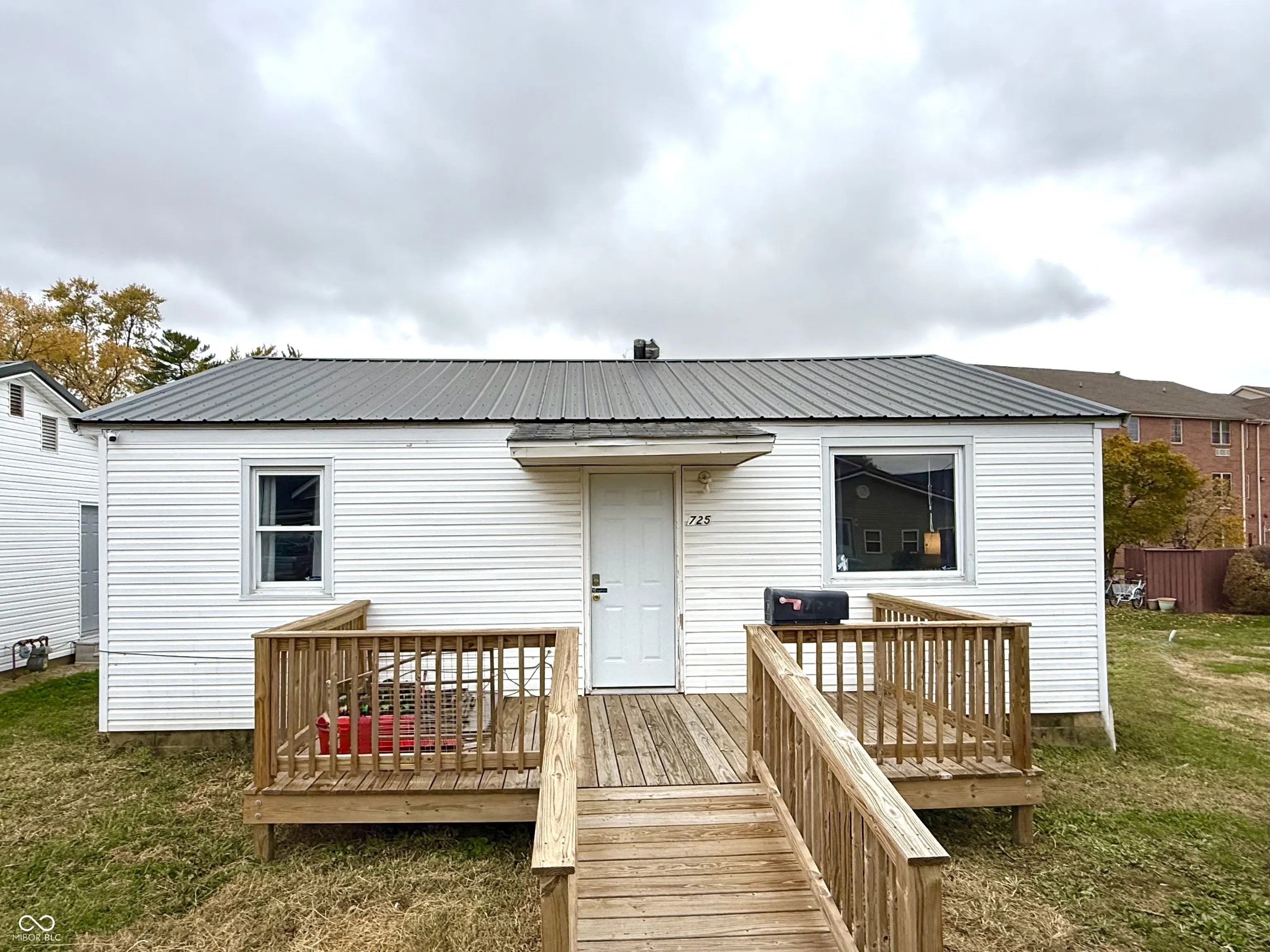 725 N West Street, Greensburg