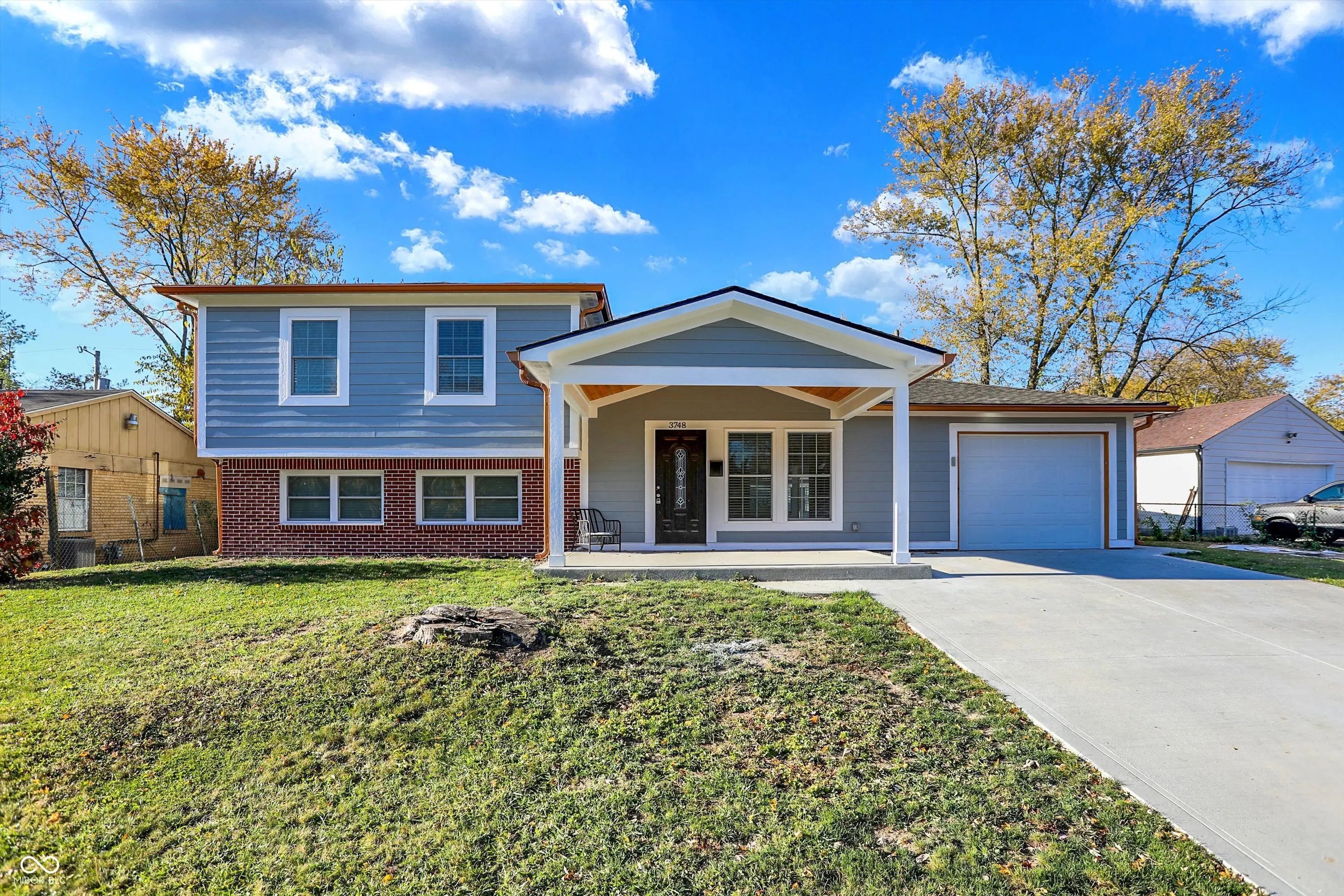 3748 Decamp Drive, Indianapolis