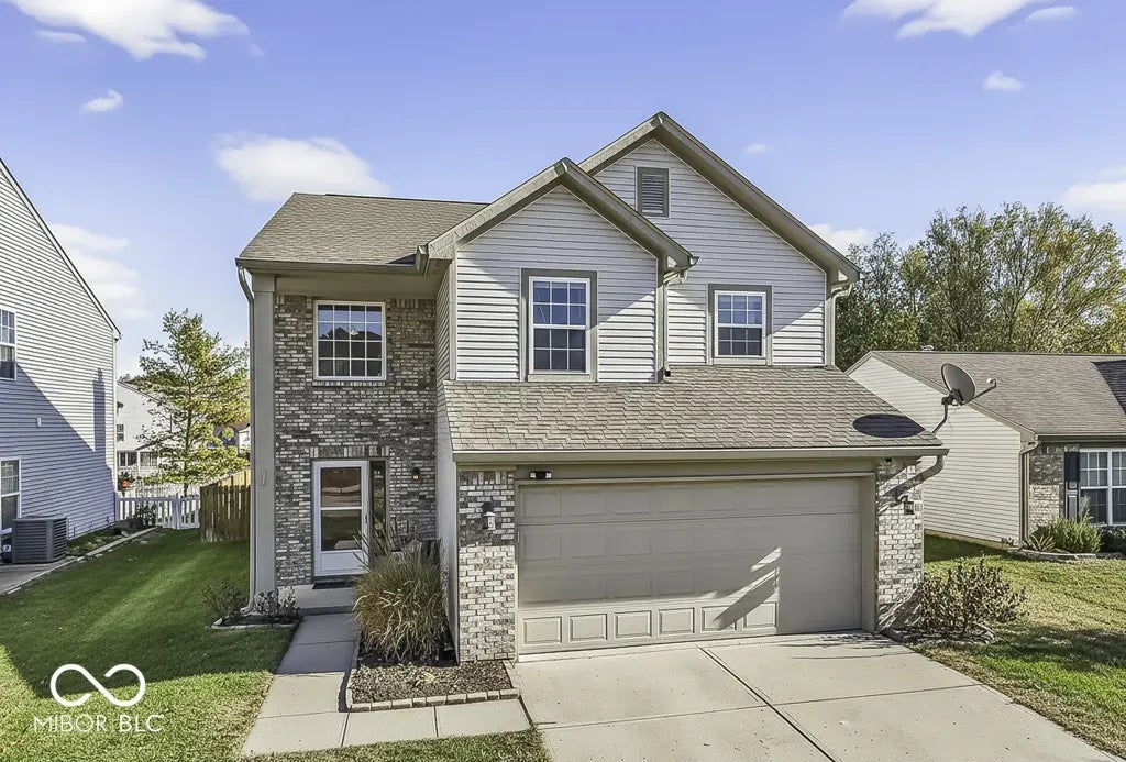7033 Harness Lakes Drive, Indianapolis