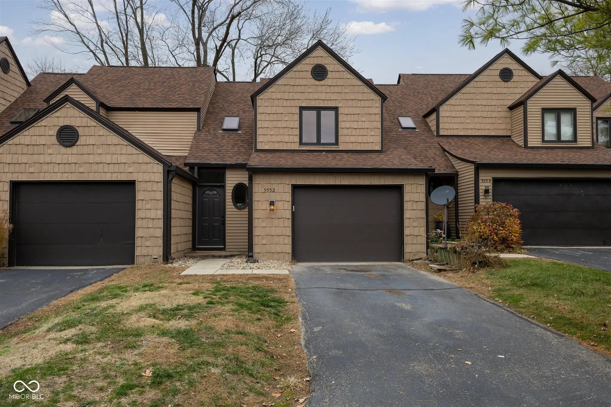 5952 Highgate Circle E, Indianapolis