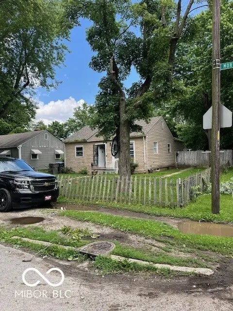 1901 N Moreland Avenue, Indianapolis