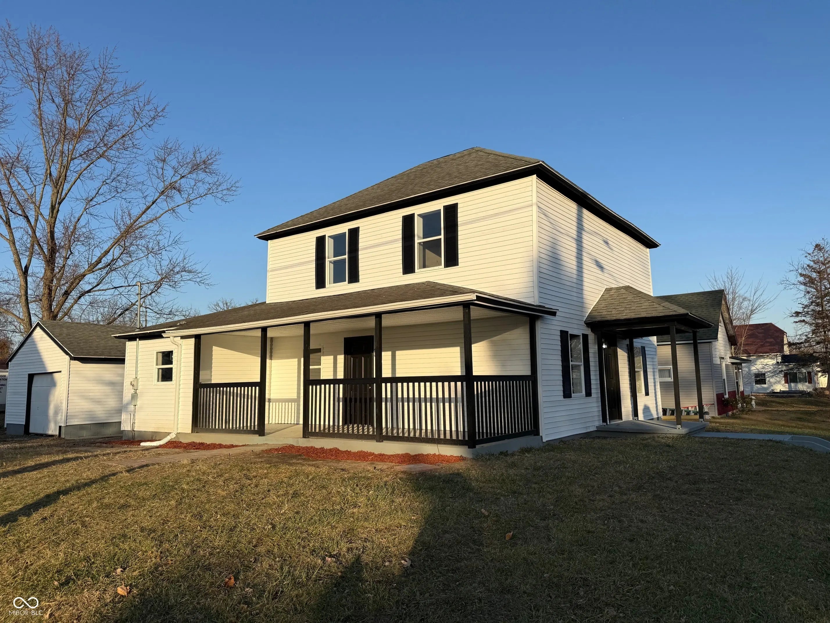 Photo of 724 W Commercial Street Hartford City, IN 47348