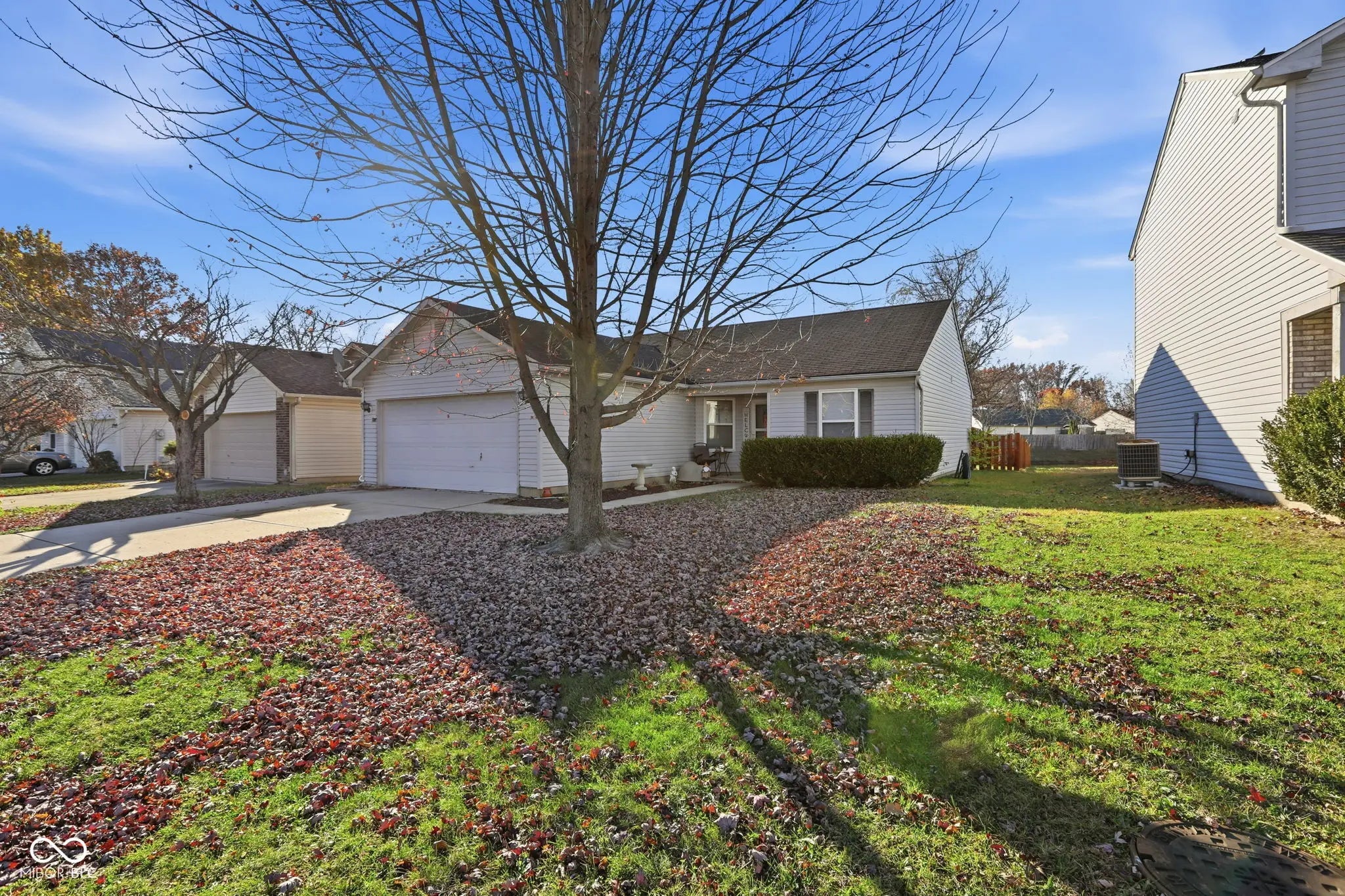 6819 Glenn Meade Drive, Indianapolis