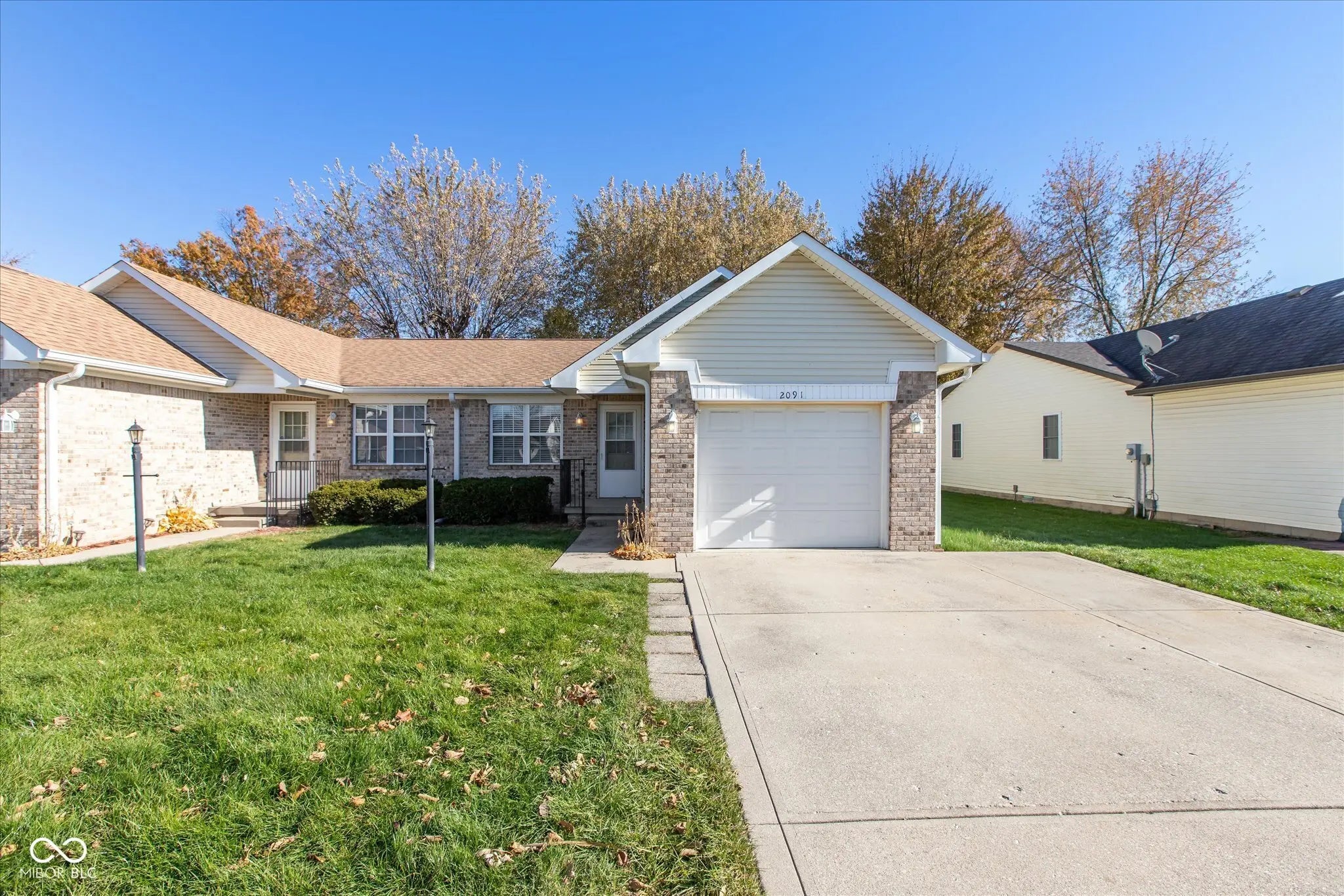 Photo of 2091 Galaxy Drive Franklin, IN 46131