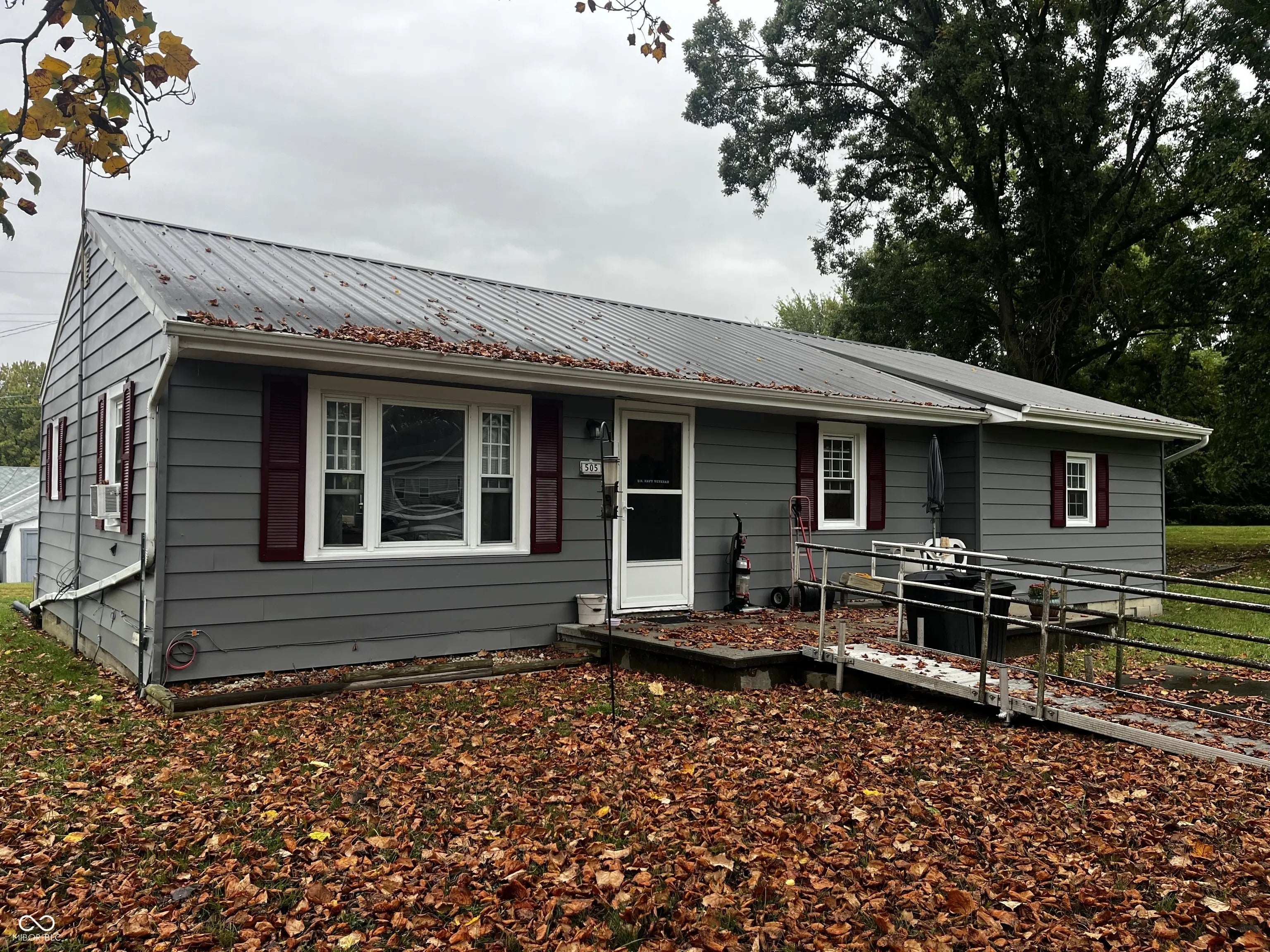 505 S High Street, Hartford City