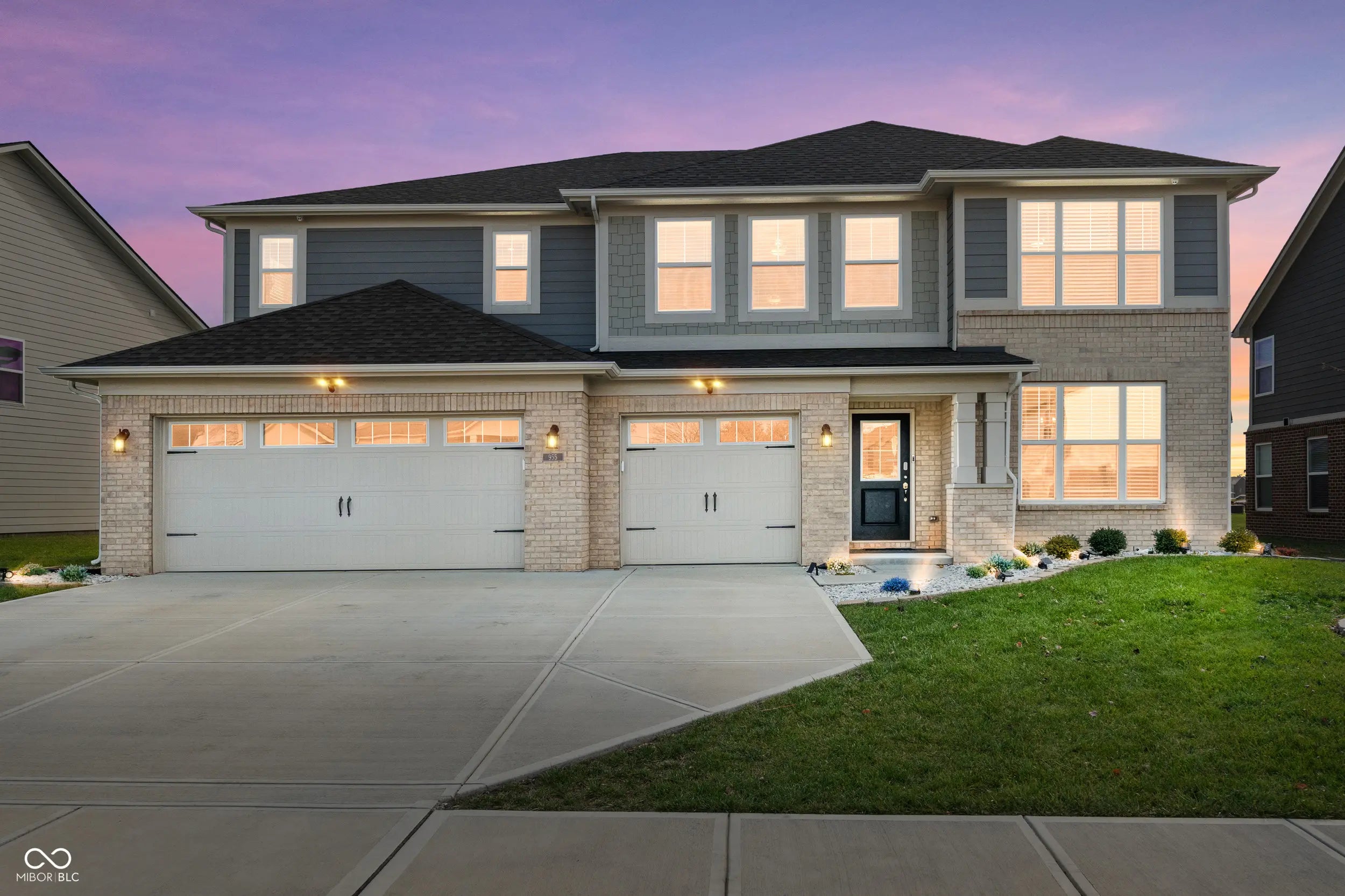 Photo of 955 Garrison Drive Greenwood, IN 46143