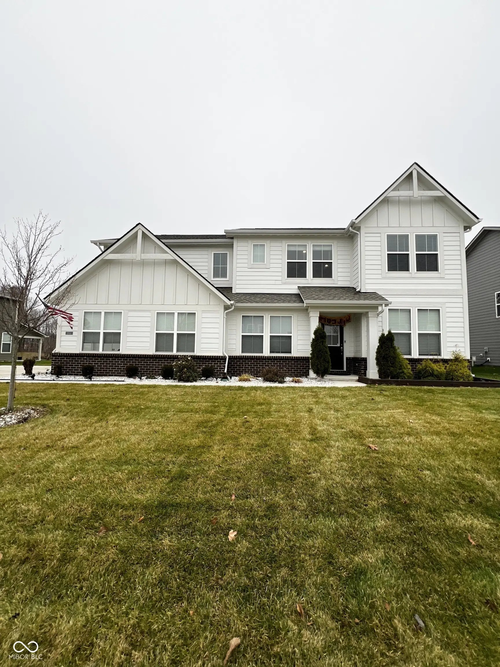 Photo of 11948 Sonoran Run Fishers, IN 46037