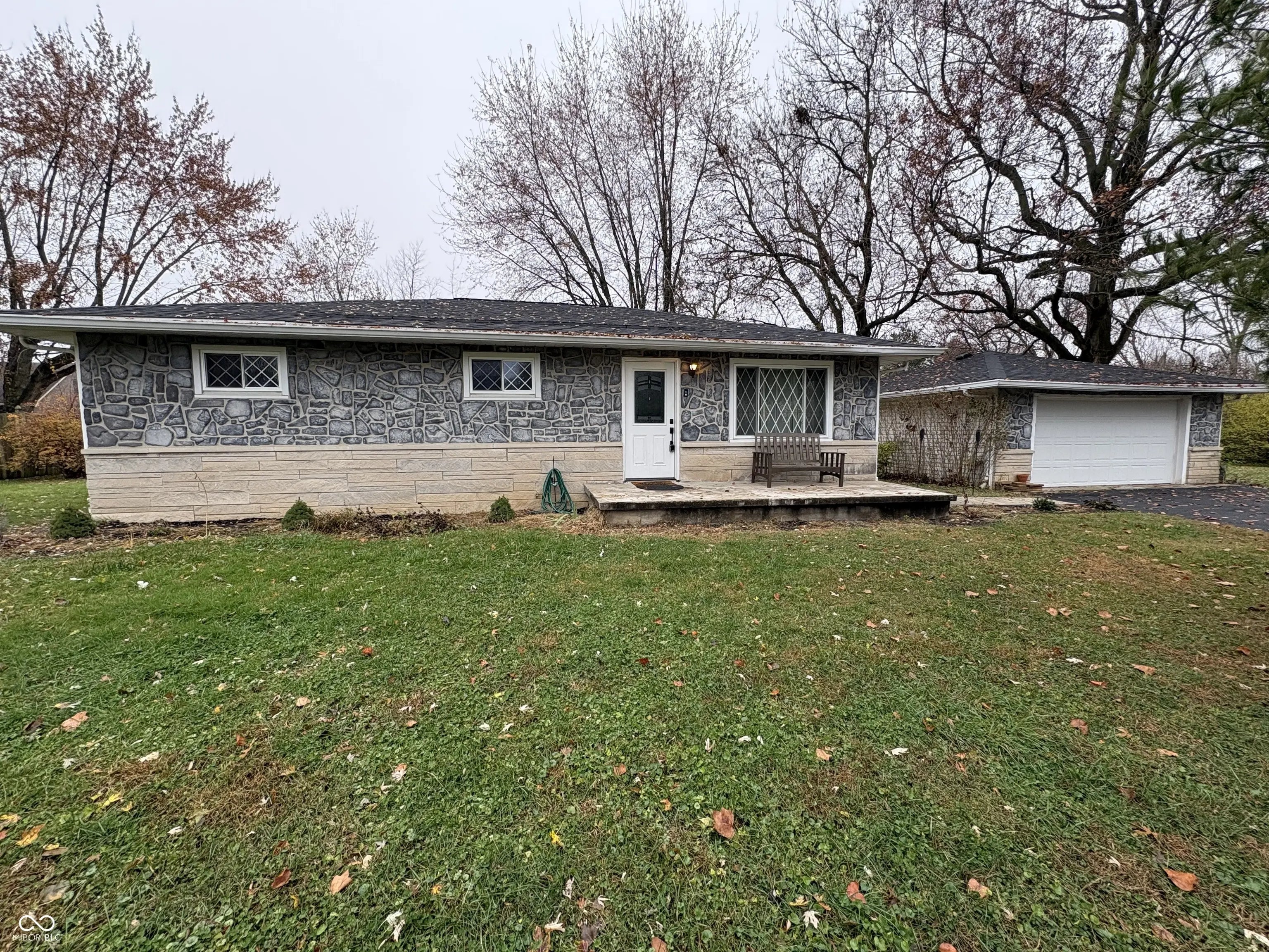 Photo of 248 Robbins Drive Greenwood, IN 46142