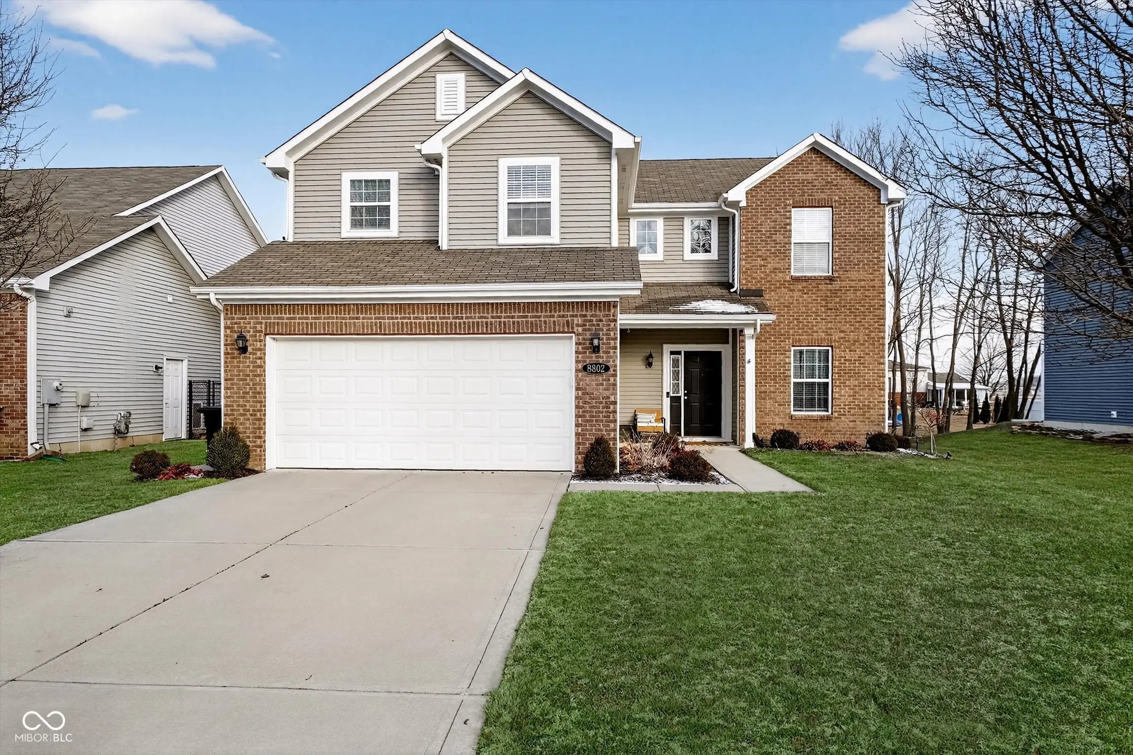 8802 Benjamin Lane, Avon