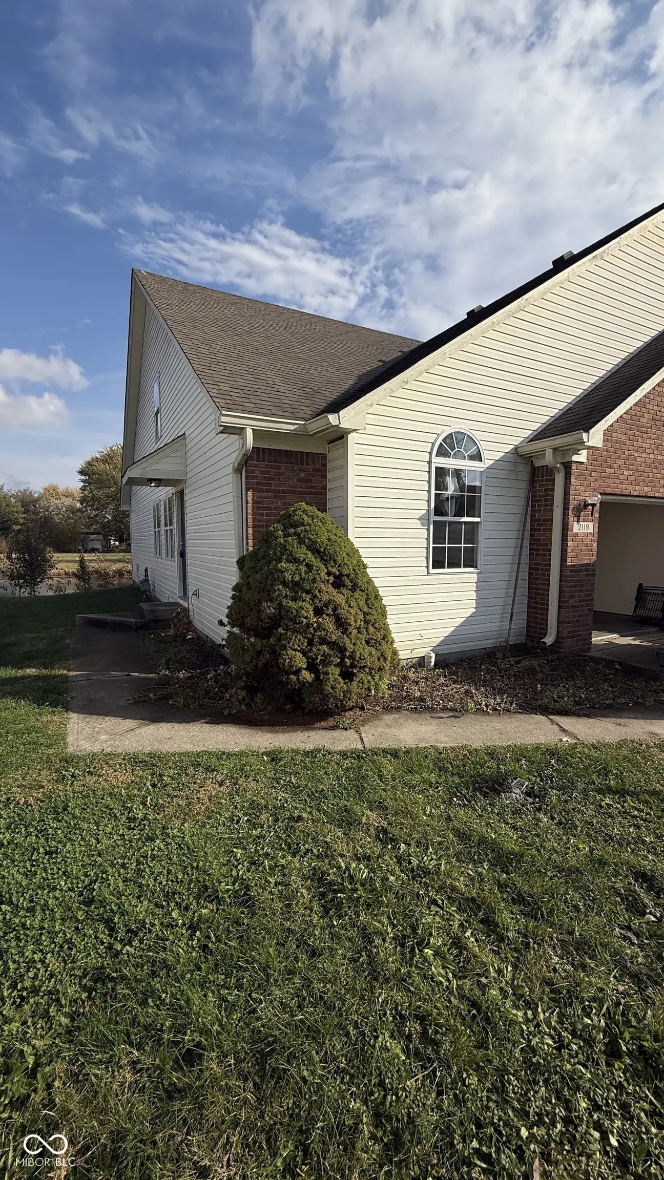 Photo of 2119 Galaxy Drive Franklin, IN 46131