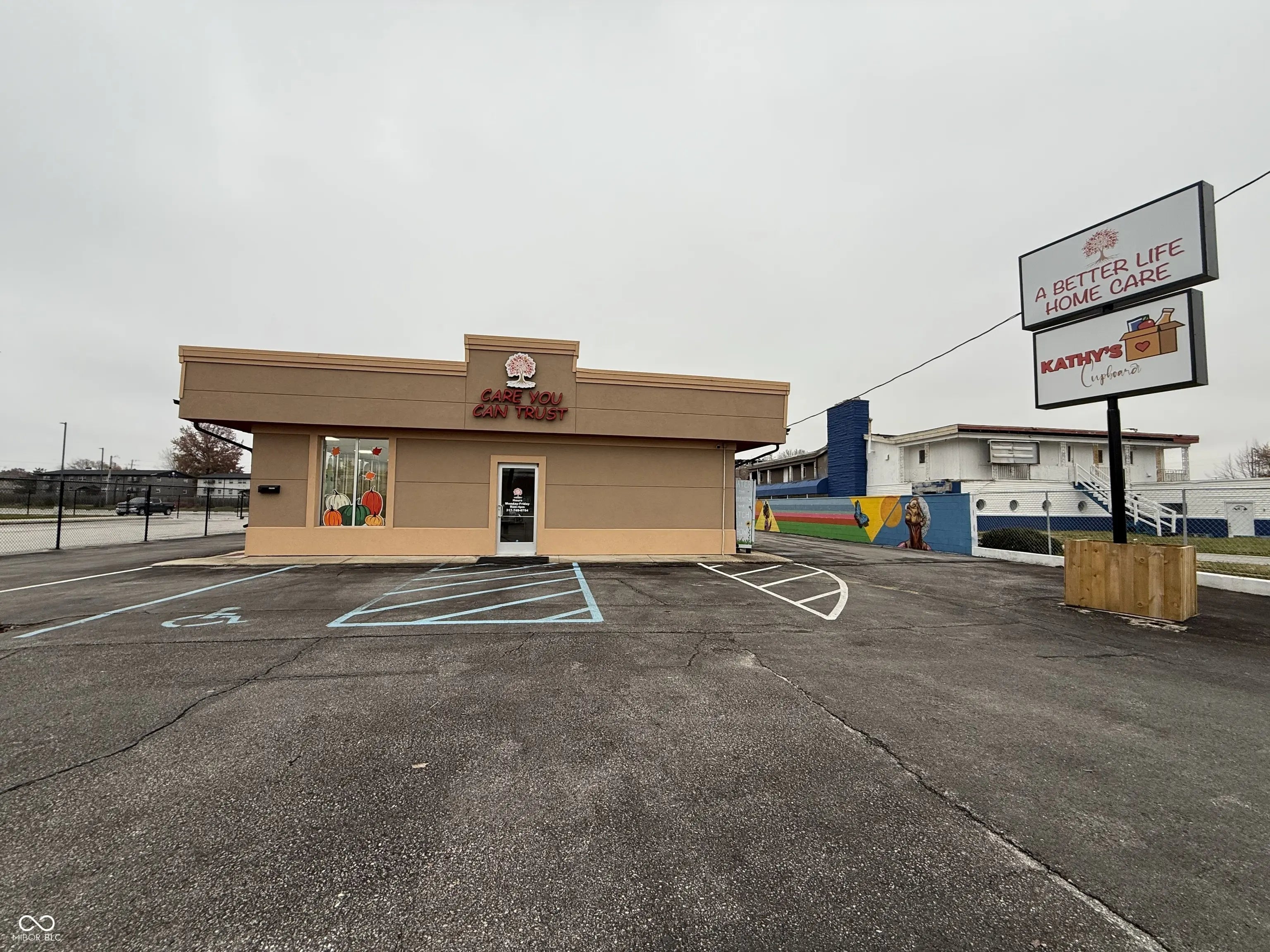 2851 Madison Avenue, Indianapolis