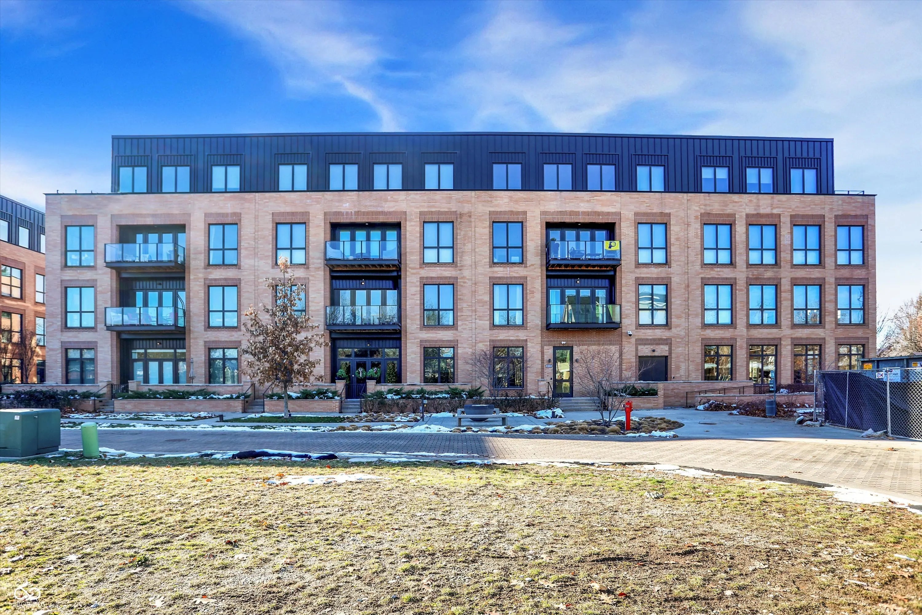 877 N East Street 303, Indianapolis