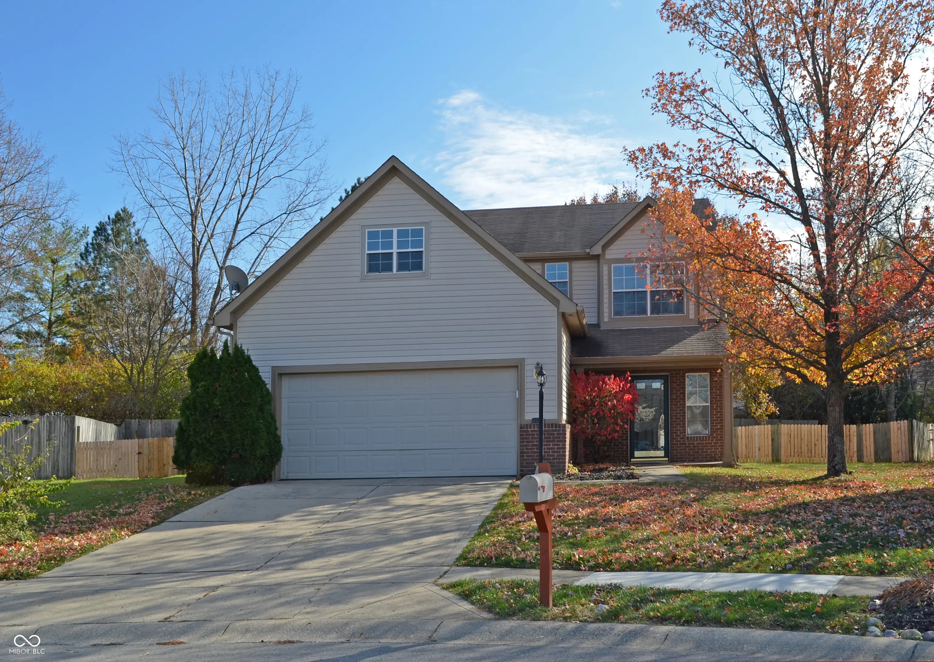 Photo of 6389 Hillview Circle Fishers, IN 46038