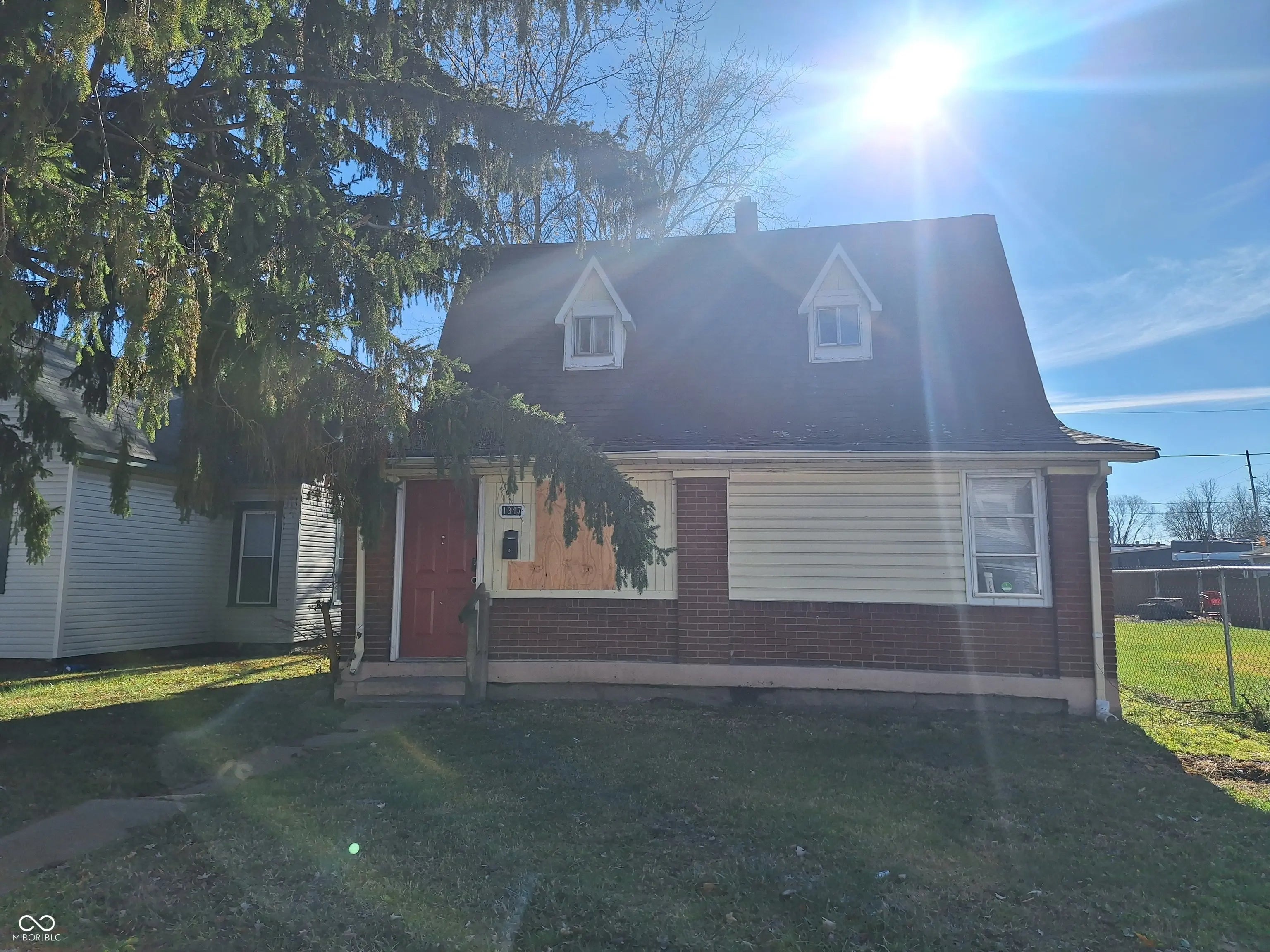 Photo of 1347 Edgemont Avenue Indianapolis, IN 46208