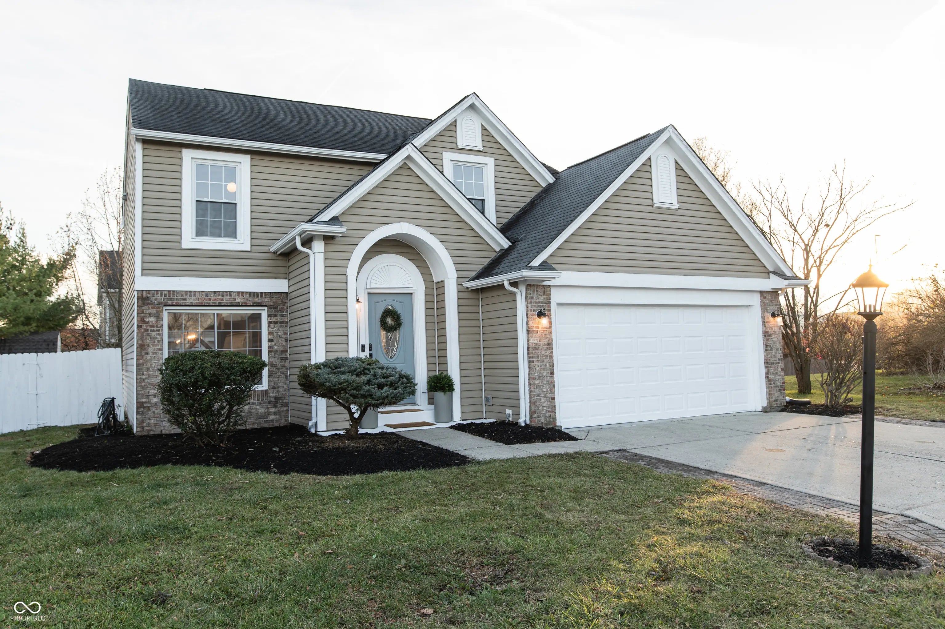 9923 Wellsford Circle, Indianapolis