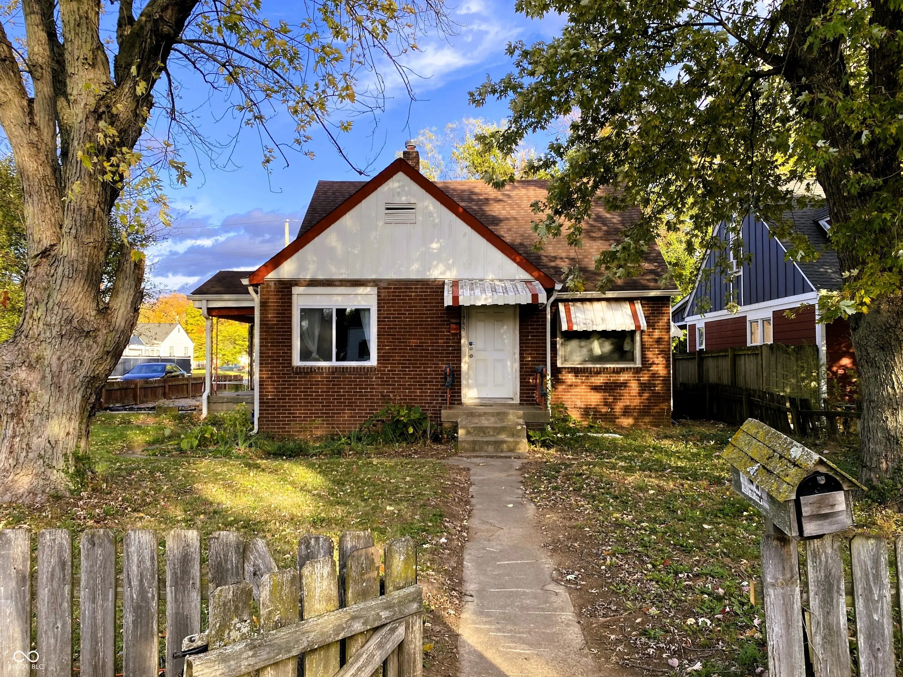 1945 N Goodlet Avenue, Indianapolis