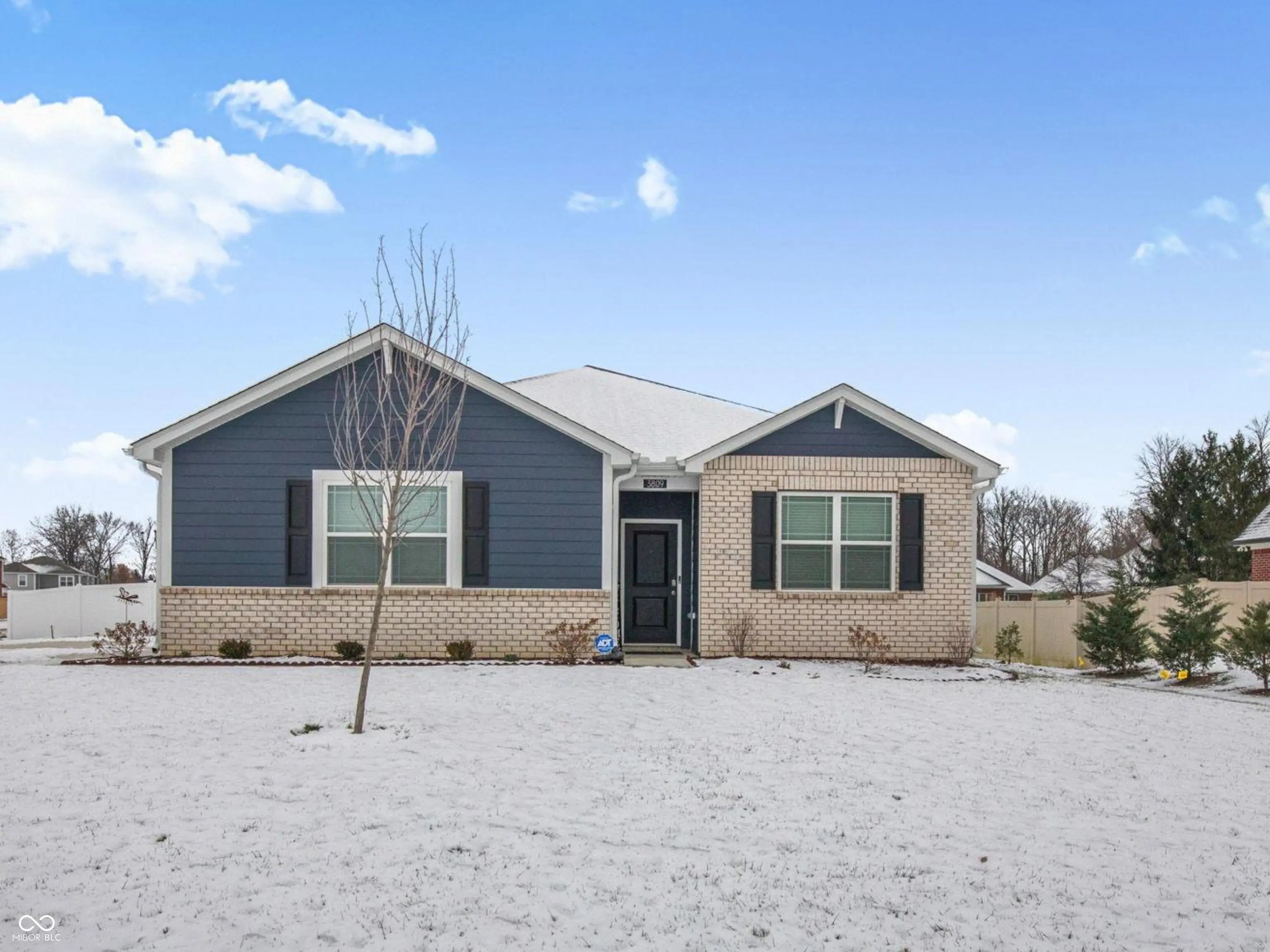 3809 S Woodfield Drive, New Palestine