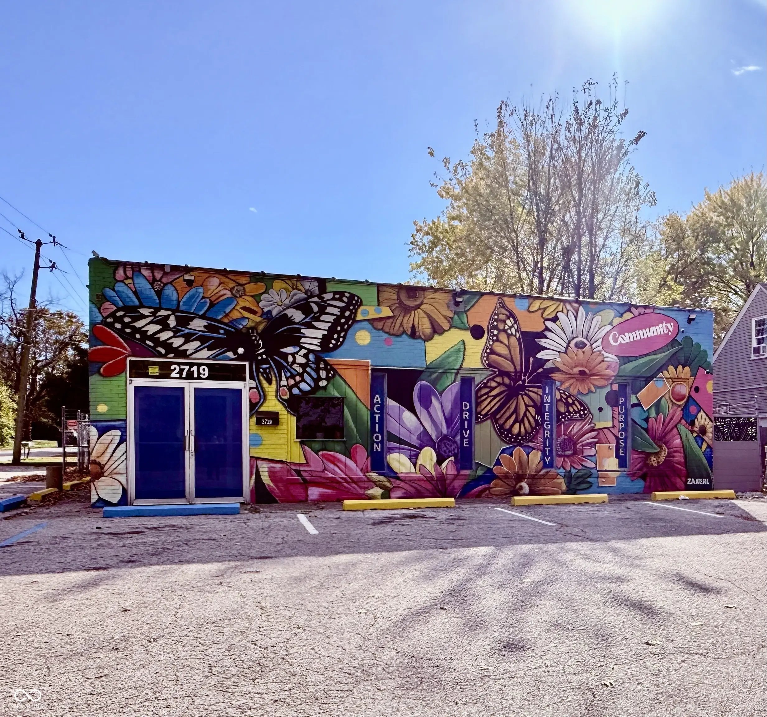 2719 E Troy Avenue, Indianapolis