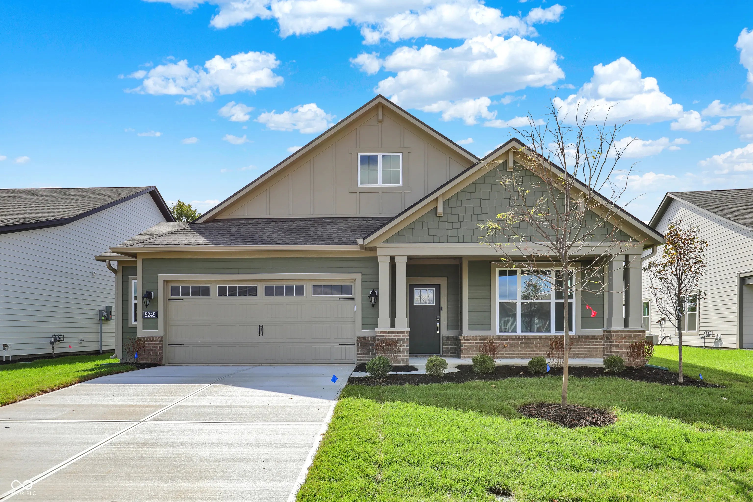 Photo of 5245 Nettleton Way Avon, IN 46123