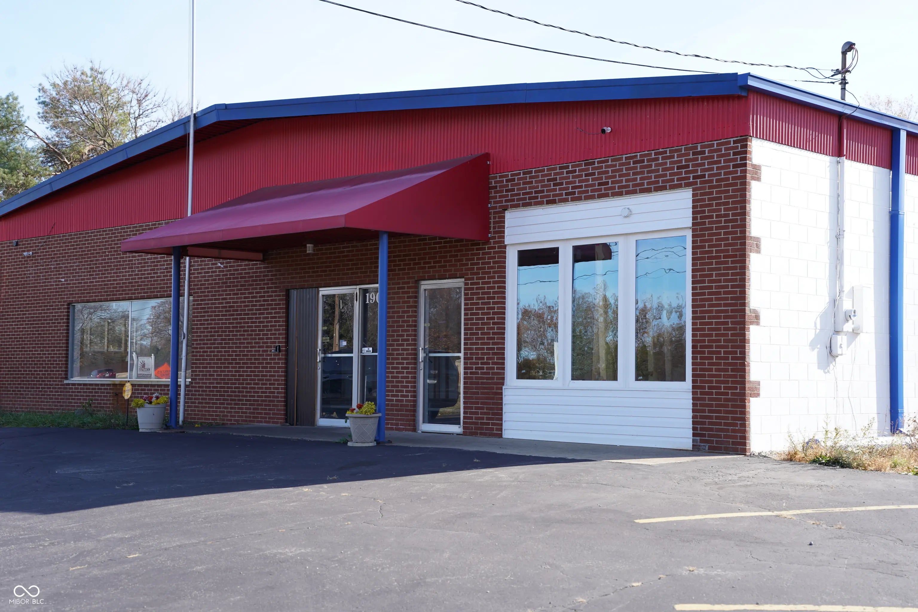 Photo of 1901 W Kilgore Avenue Muncie, IN 47303