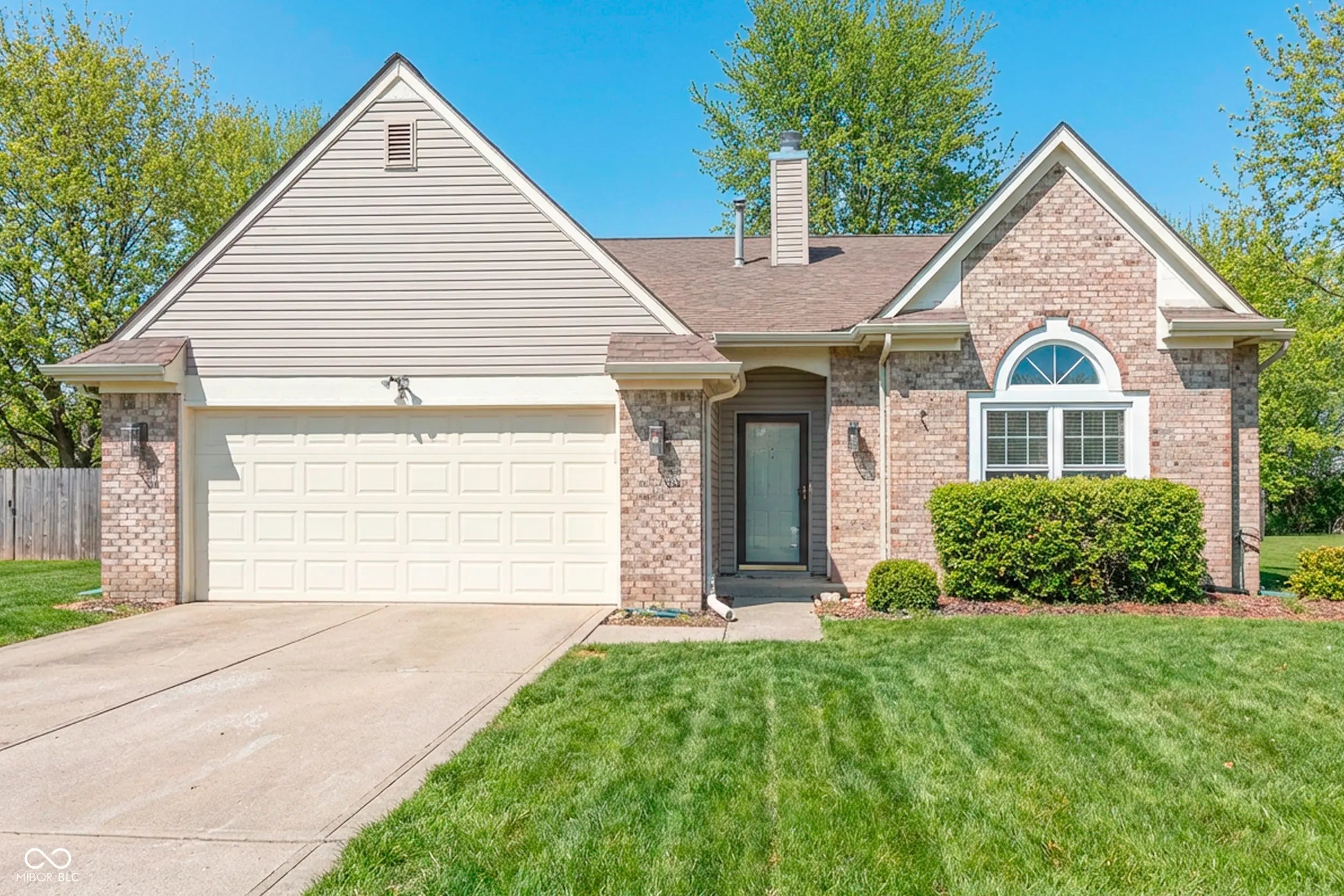 Photo of 8178 Captain Drive Avon, IN 46123