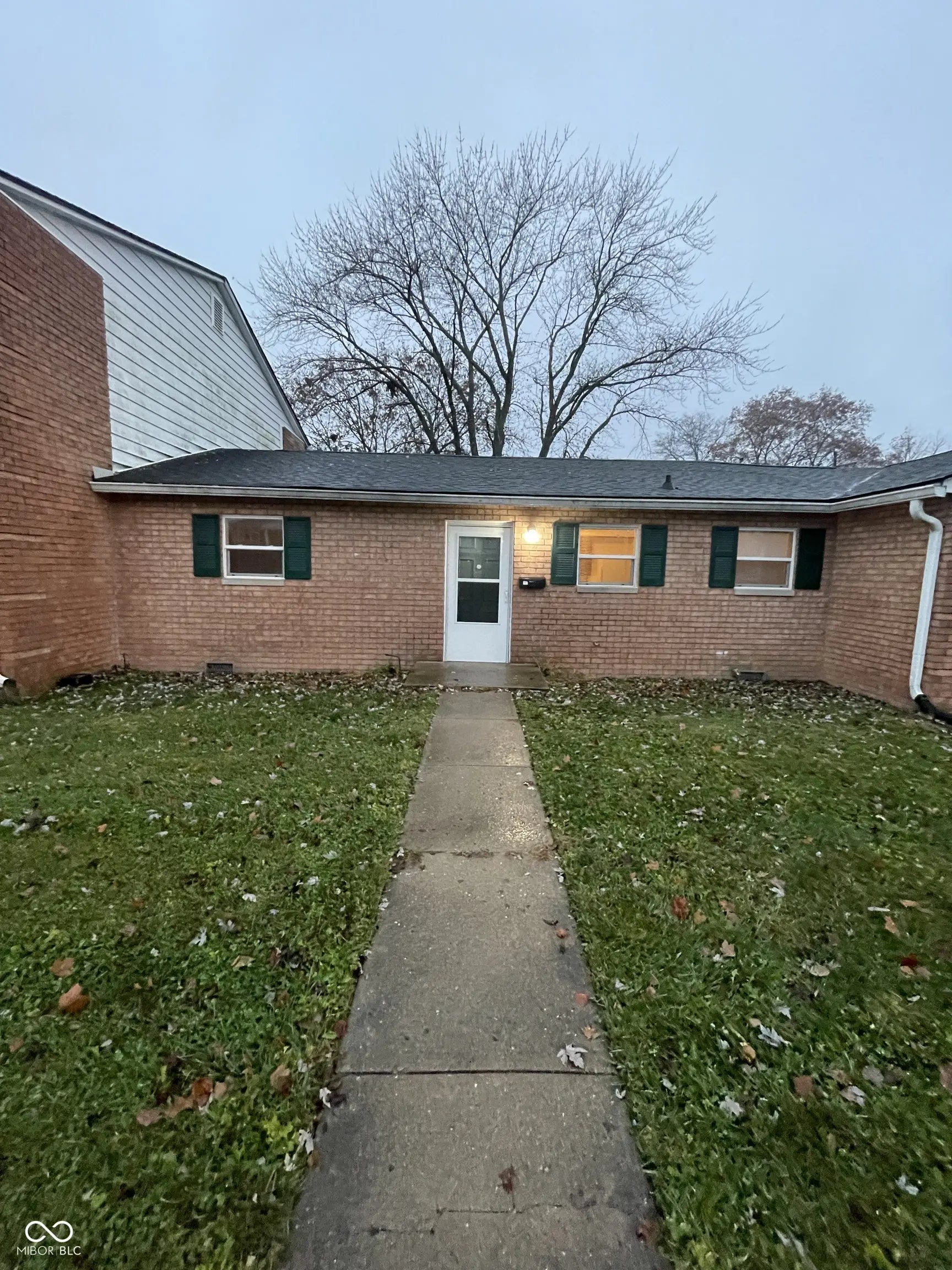Photo of 1410 E Jefferson Street 10 Franklin, IN 46131