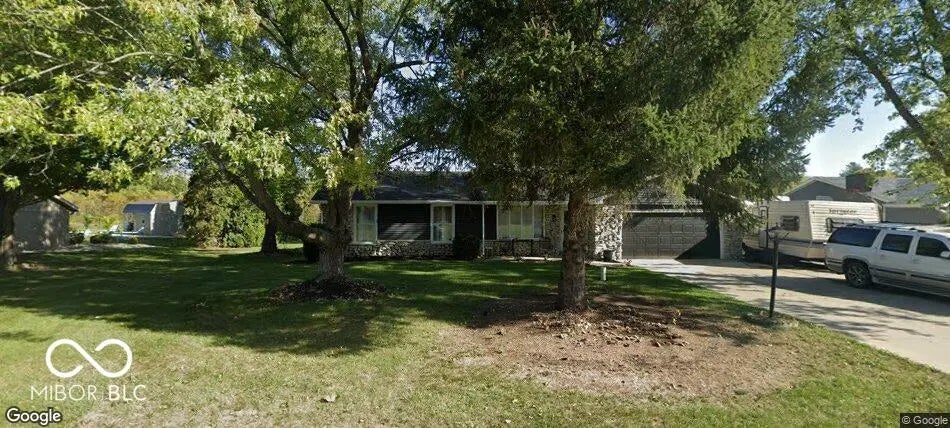 1904 W Sun Valley Parkway, Muncie