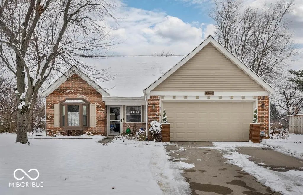 Photo of 7721 Hollow Ridge Circle Indianapolis, IN 46256
