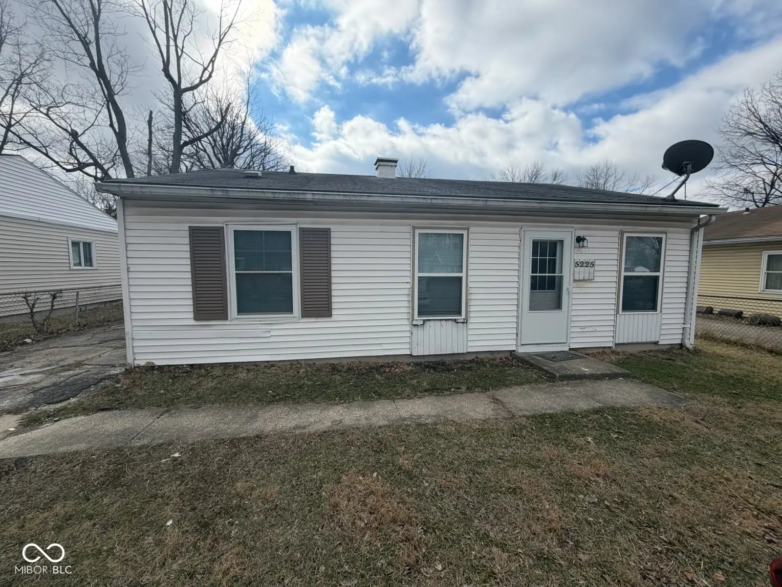 5225 E 34th Street, Indianapolis