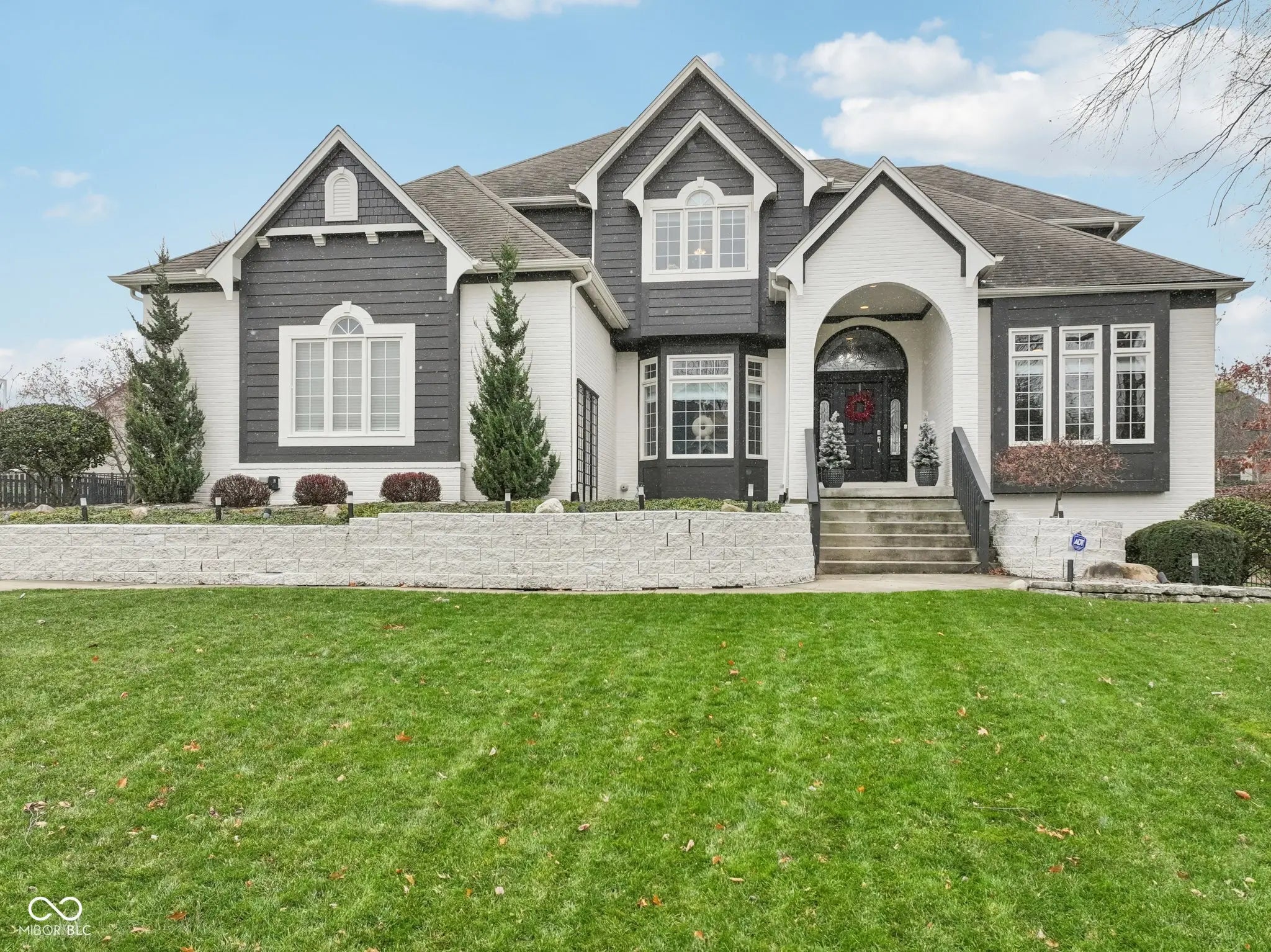 Photo of 2725 Matt Court Carmel, IN 46033