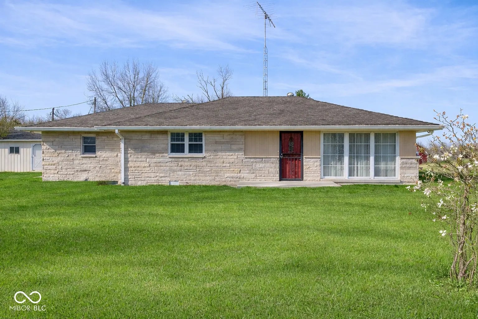 6742 E County Road 900 N, Seymour