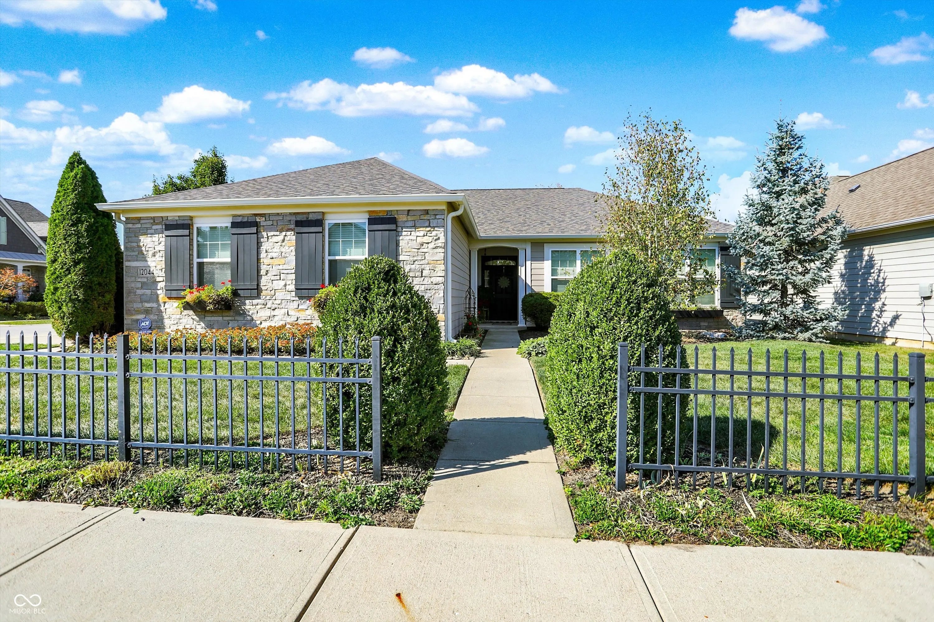 Photo of 12044 Sanctuary Boulevard Zionsville, IN 46077