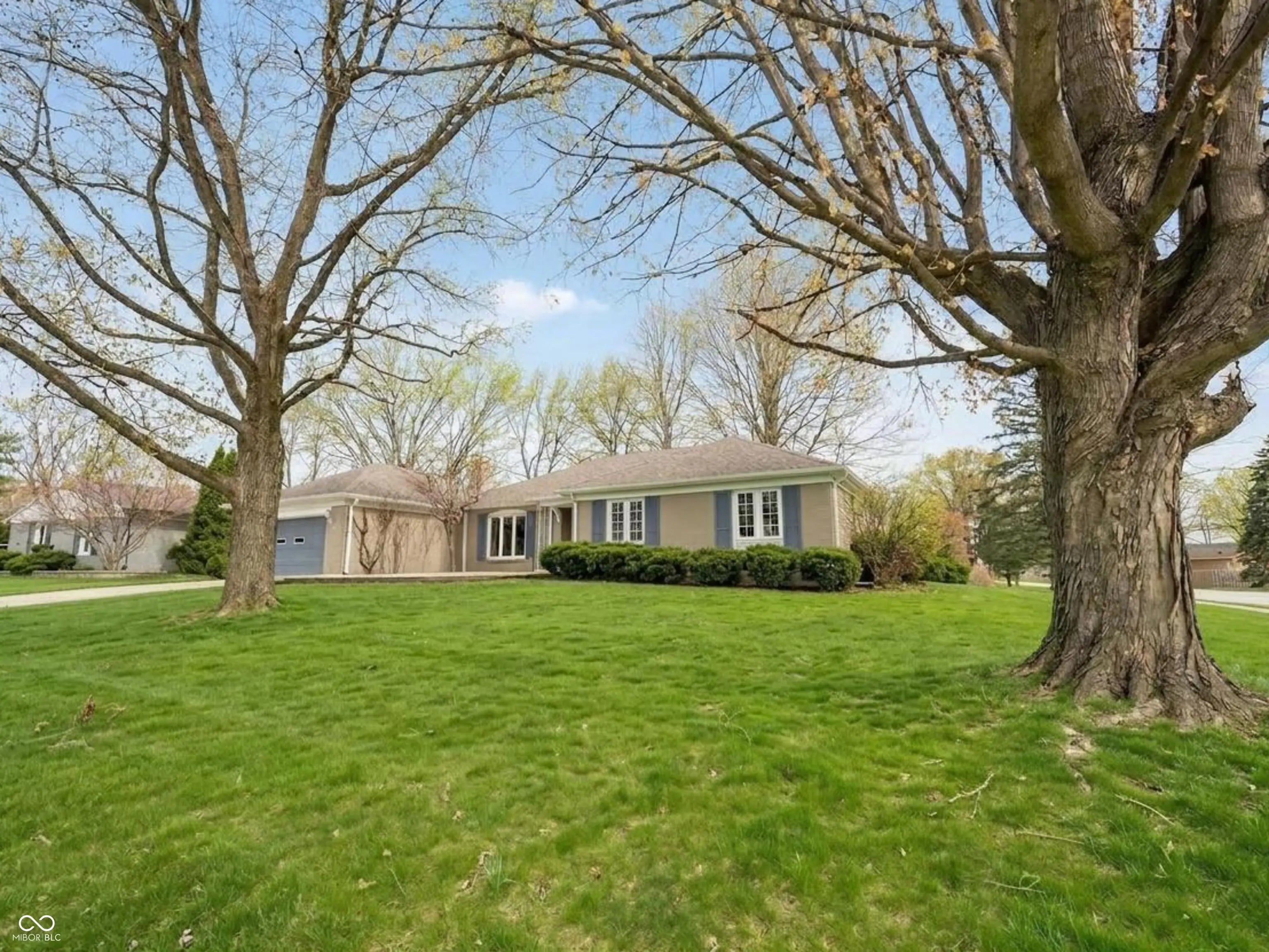 8720 Ellington Drive, Indianapolis