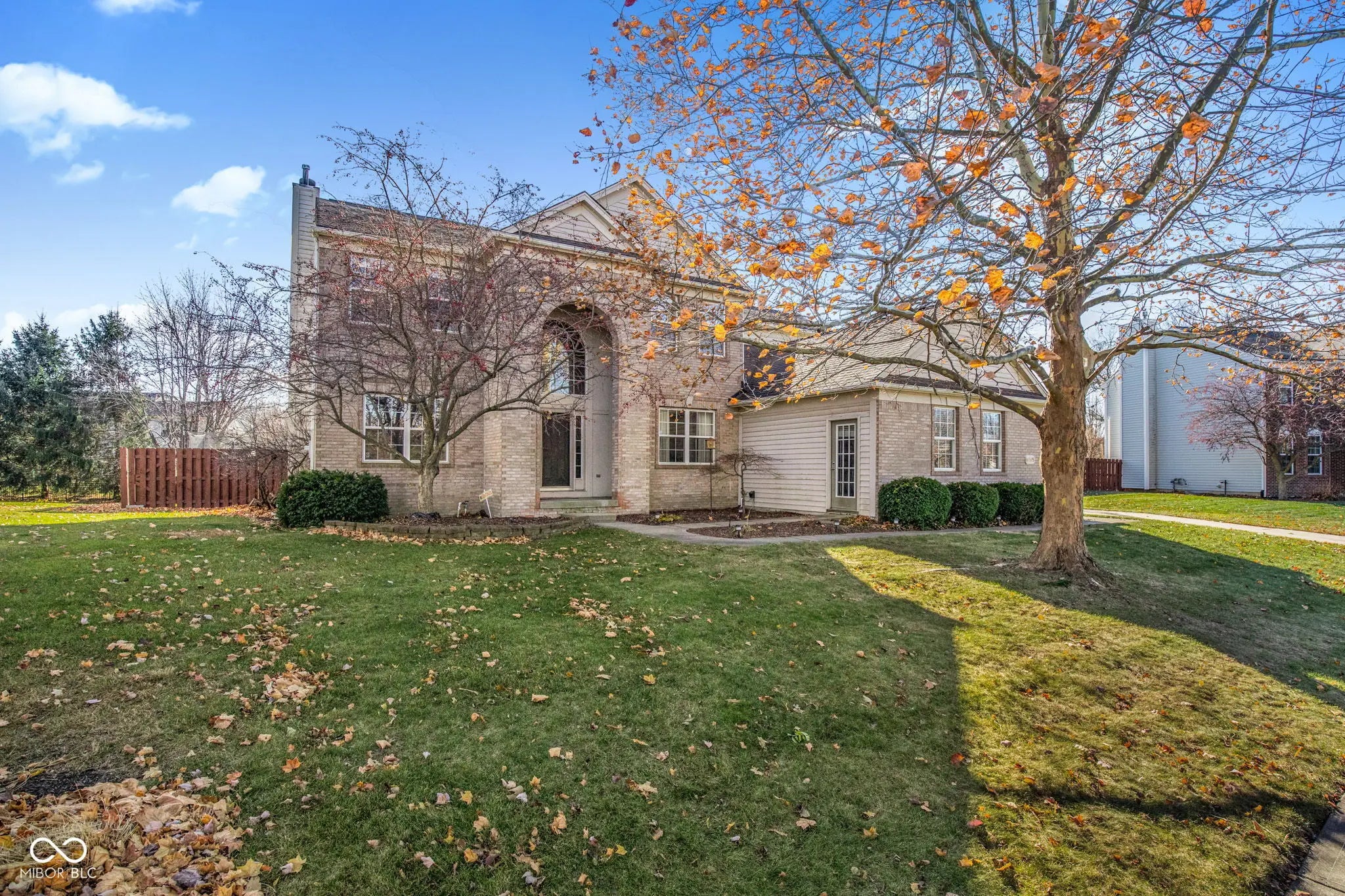 6145 Mill Oak Drive, Noblesville