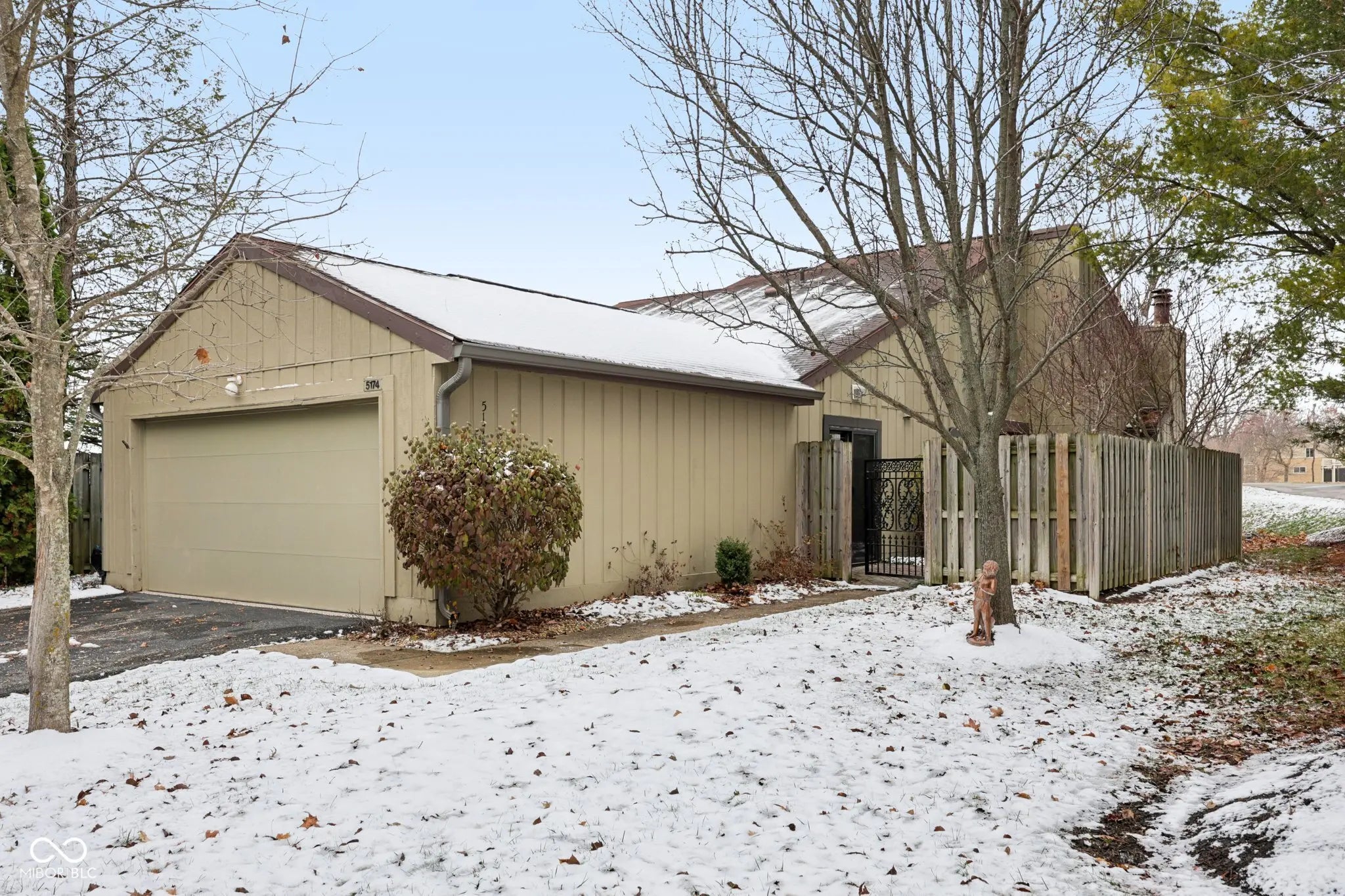 5174 Greensview Way, Avon