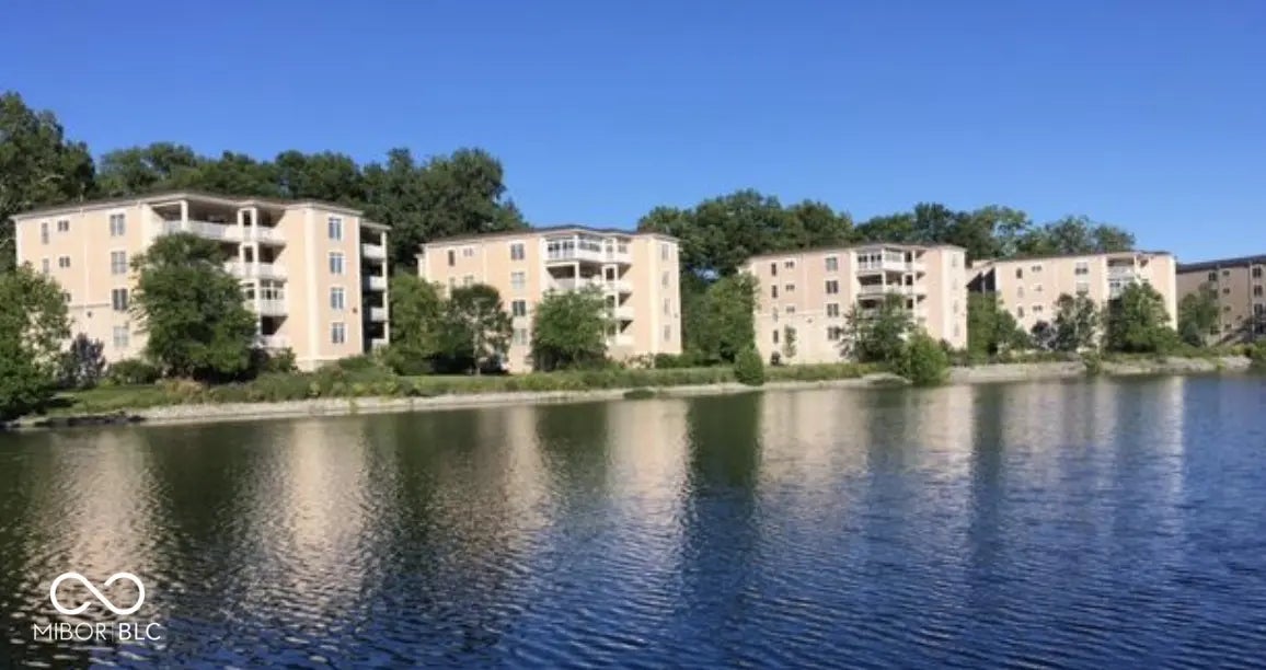 6650 Page Boulevard 101, Indianapolis