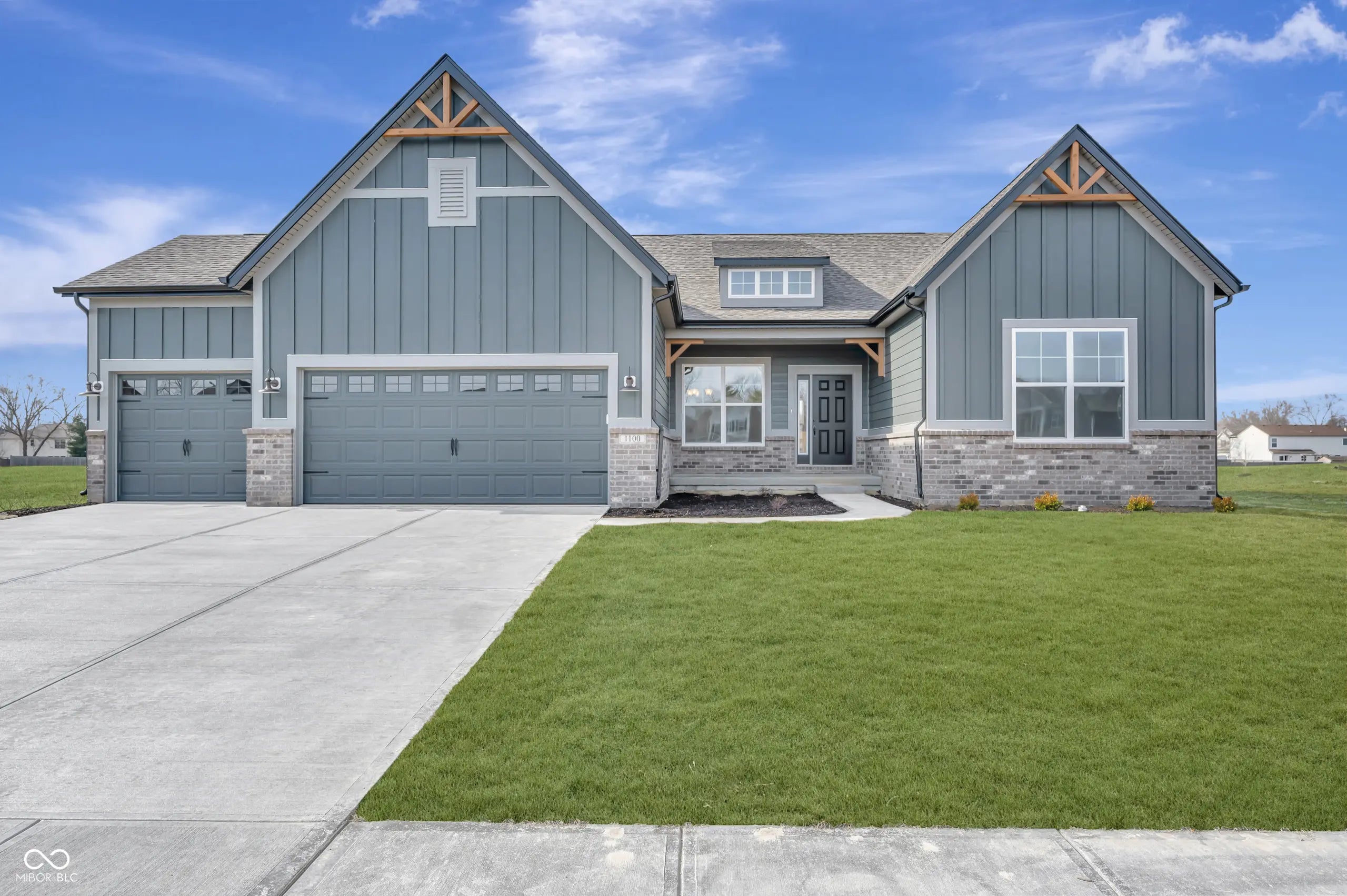 1100 Sweetland Lane, Greenwood