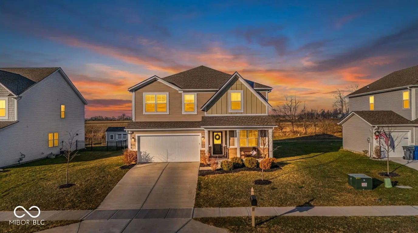 34 Hollister Way, Cicero