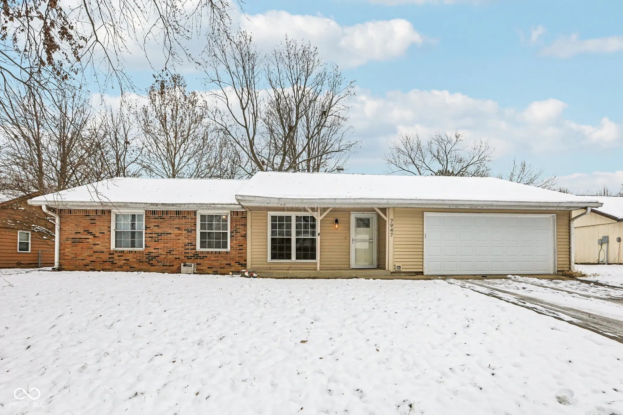 7947 Vineyard Drive, Indianapolis