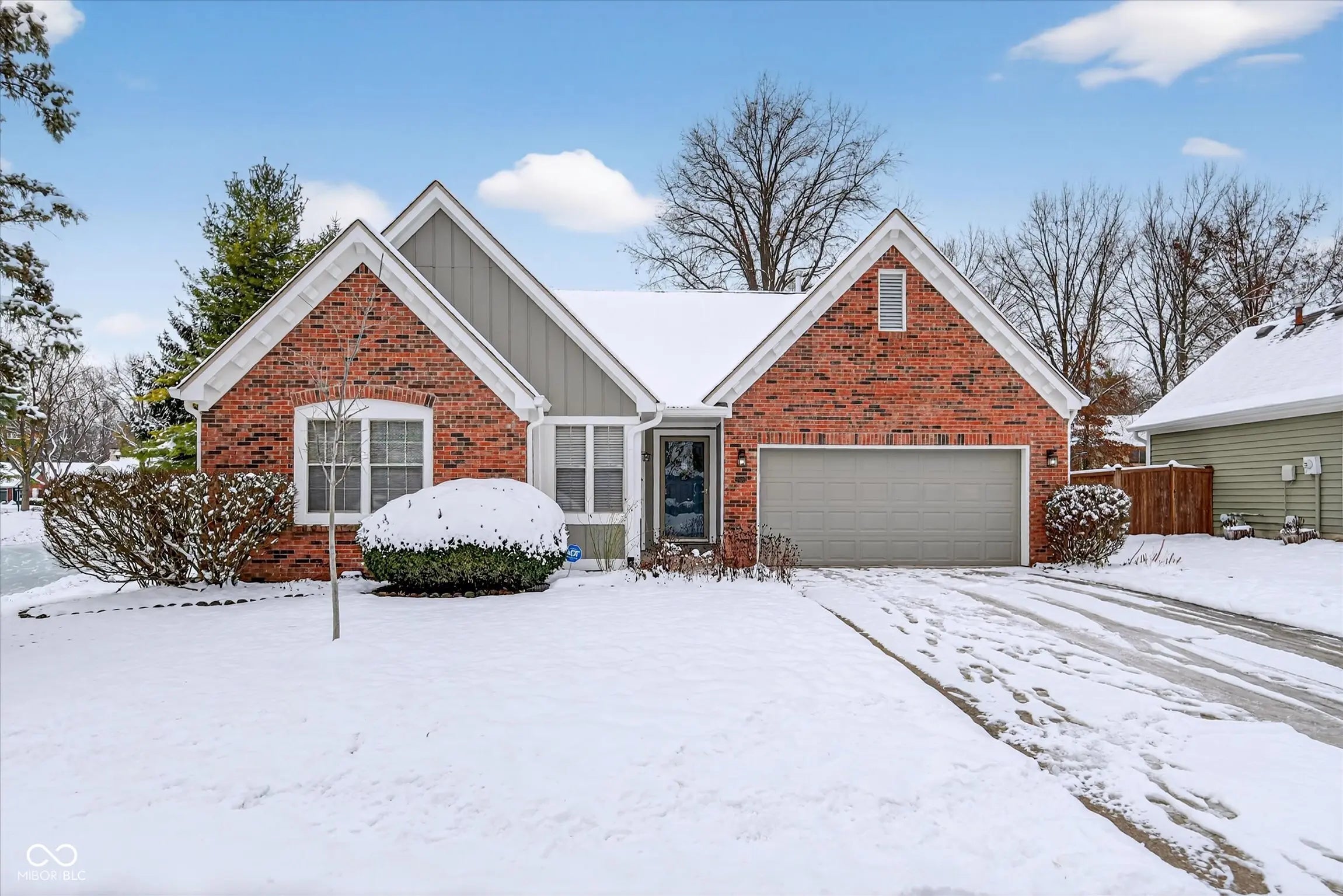 7572 Pinesprings East Drive, Indianapolis