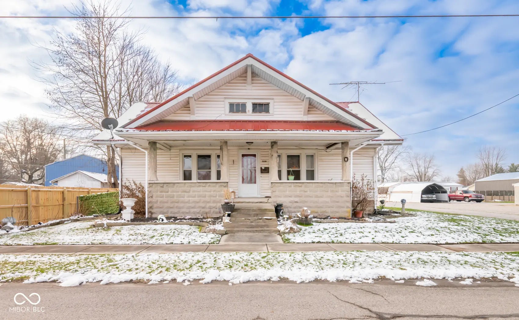 305 Moore Street, Crothersville