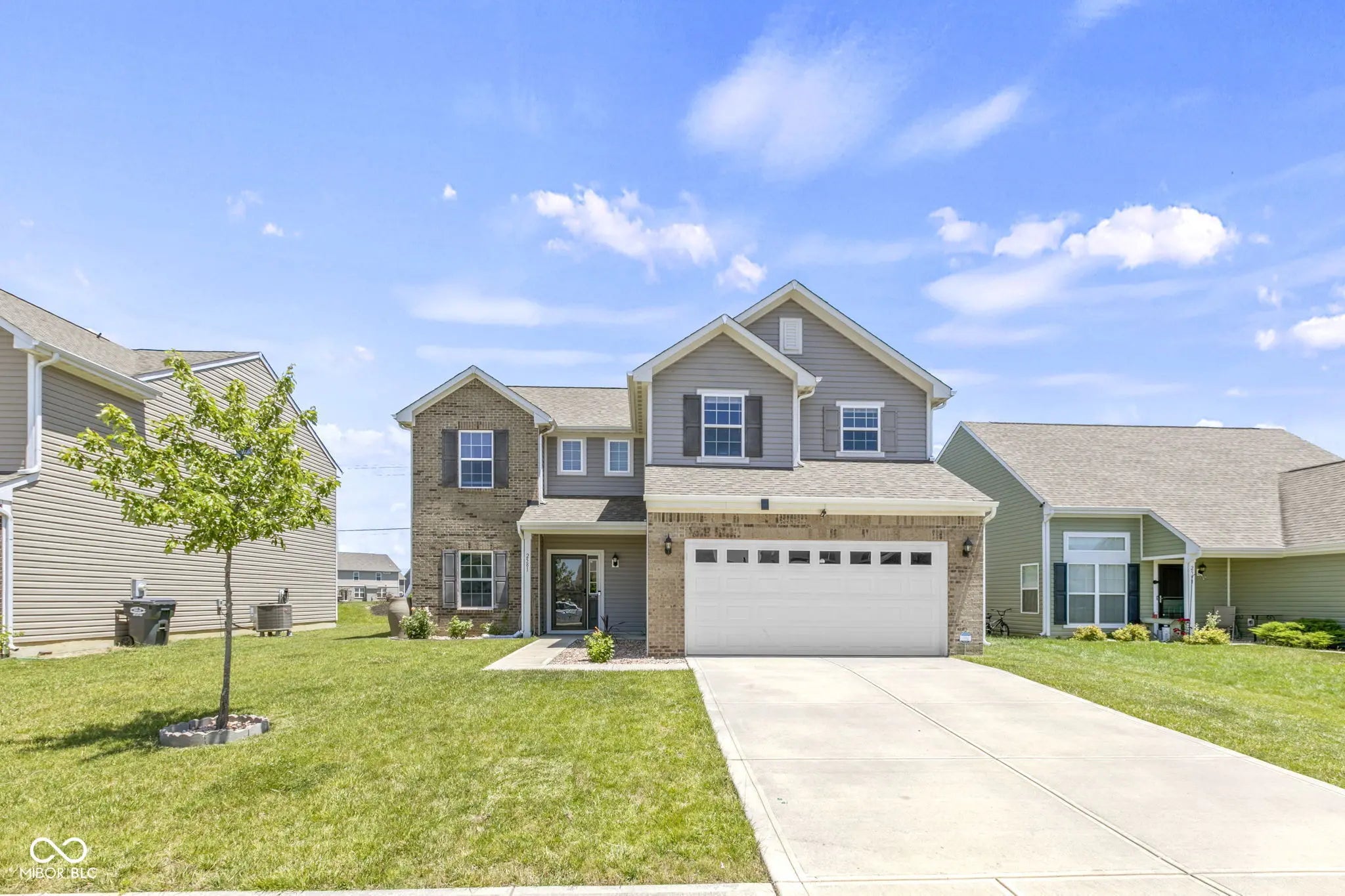 Photo of 2581 Shadowbrook Trace Greenwood, IN 46143
